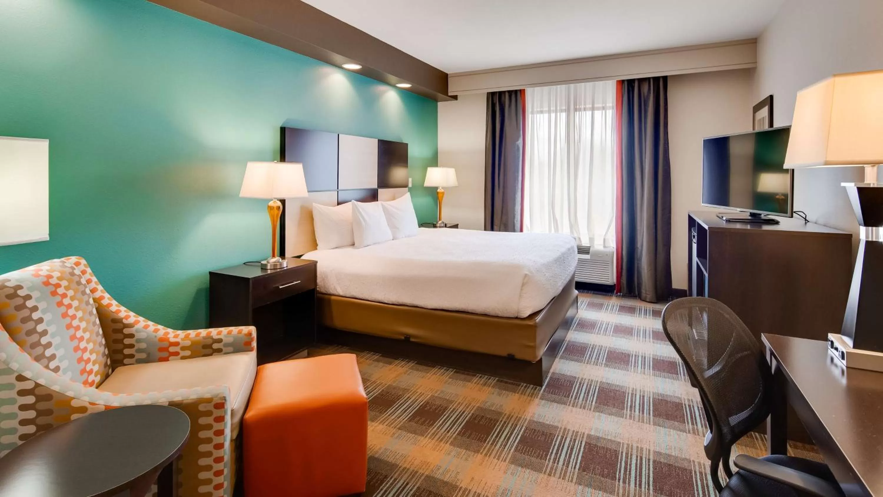 King Room - Non-Smoking in Best Western Plus Atrium Inn & Suites