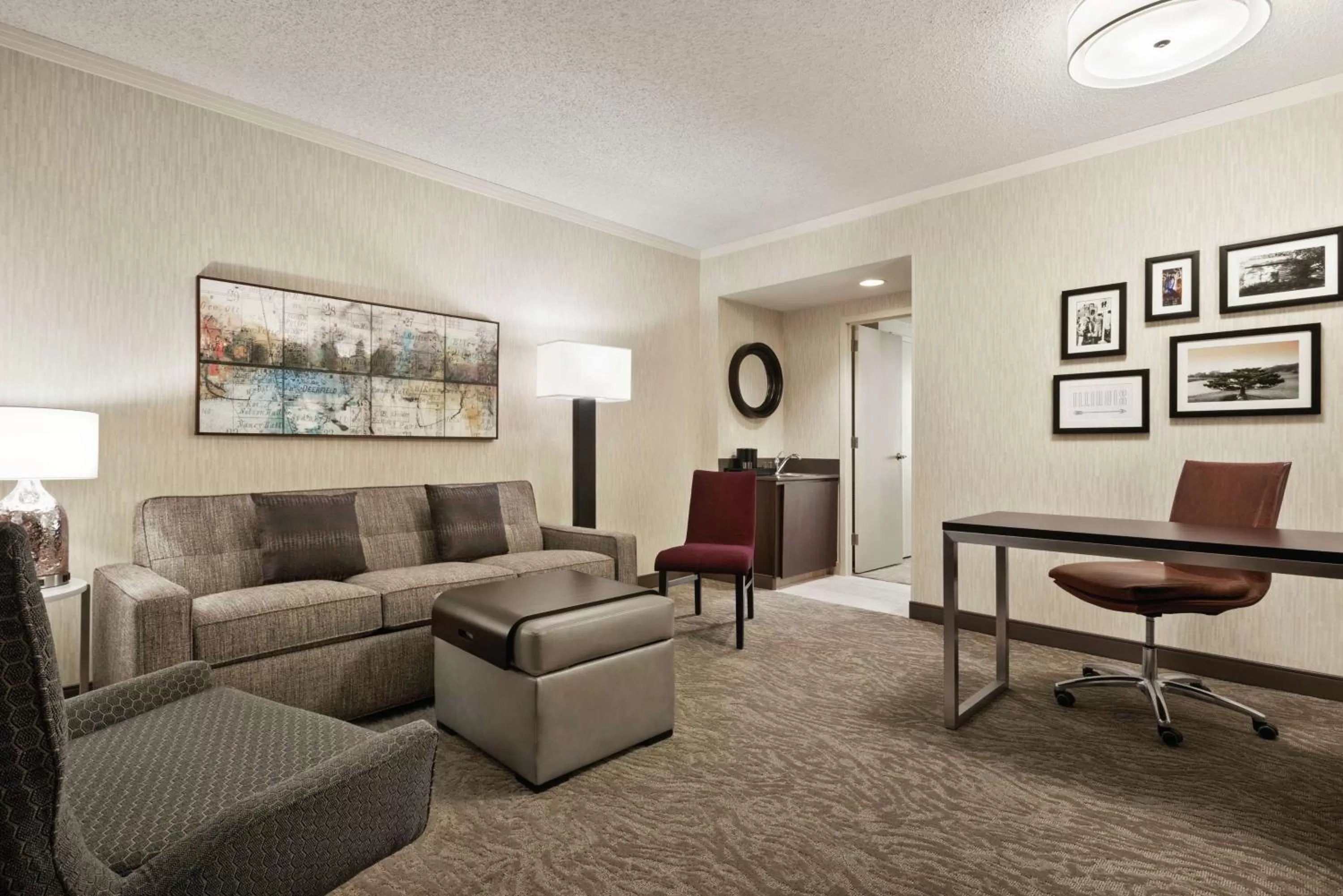 Premium Suite in Embassy Suites by Hilton Chicago North Shore Deerfield