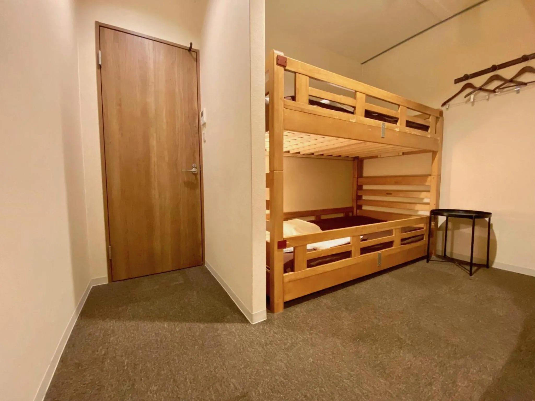 Twin Room with Bunk Beds and Shared Bathroom in Osaka Guesthouse Nest