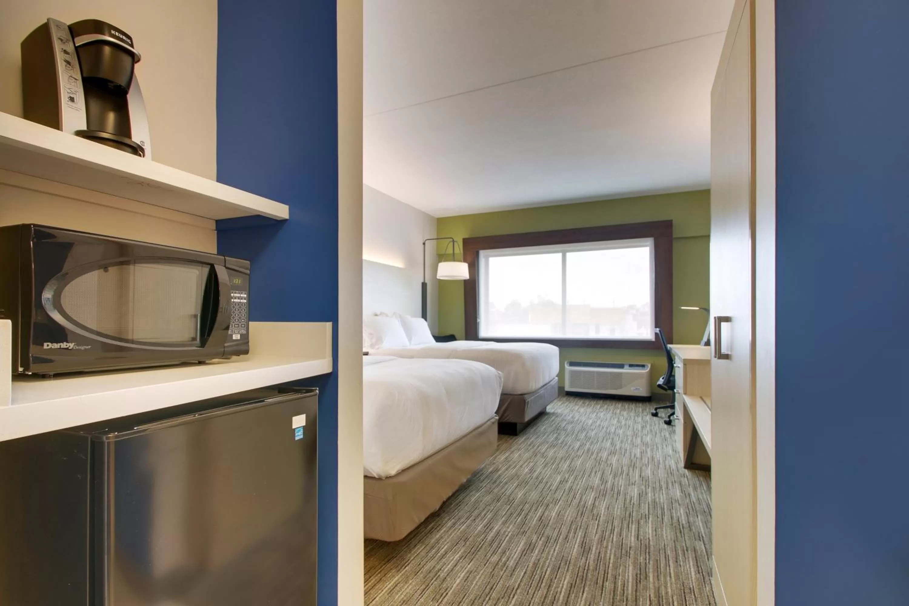Standard Room with Two Queen Beds in Holiday Inn Express & Suites - Elizabethtown North by IHG