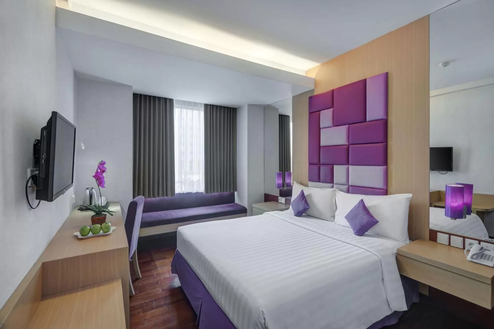 Deluxe Double or Twin Room in Quest Hotel Darmo - Surabaya by ASTON