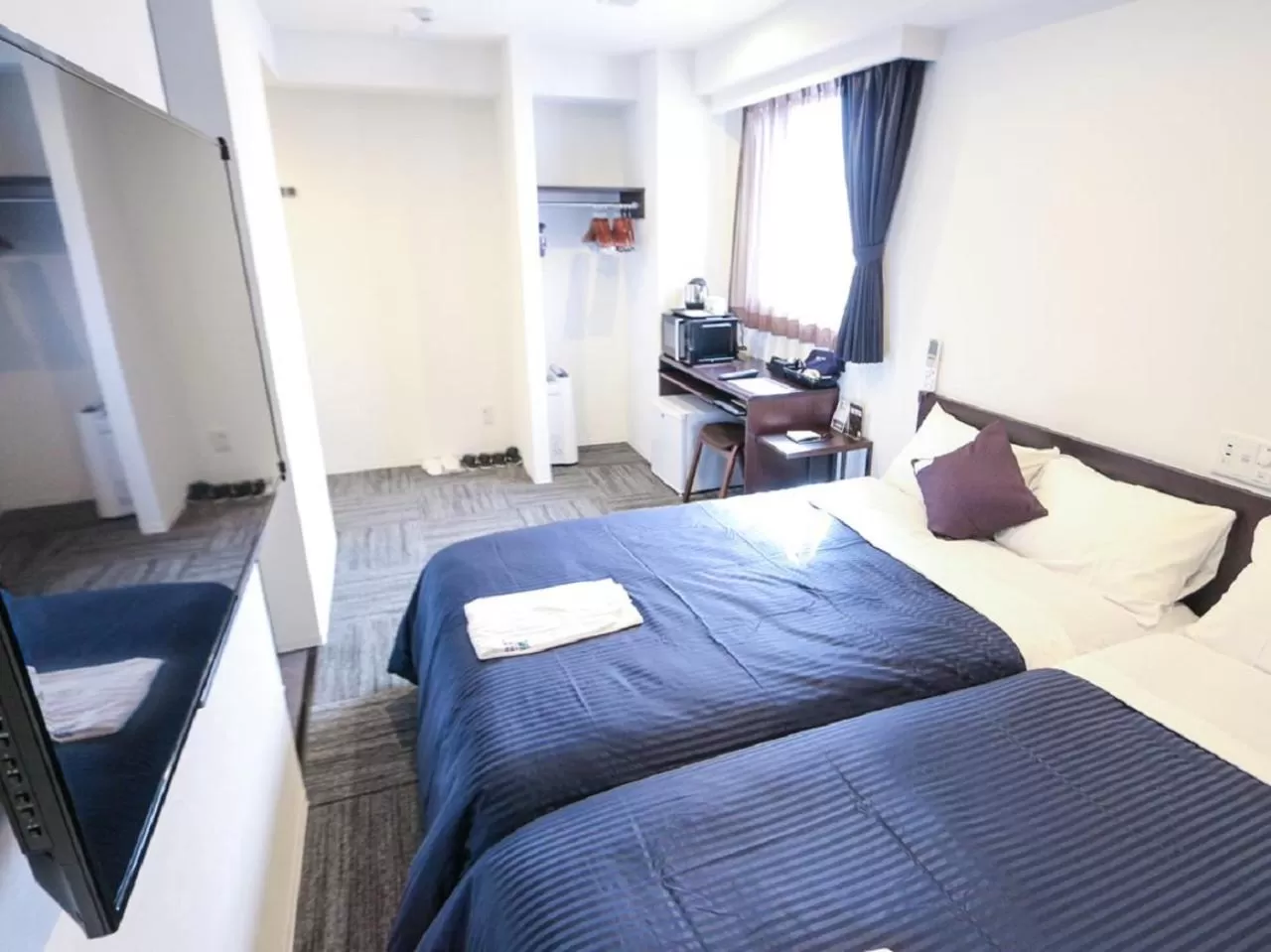 Twin Room - single occupancy - Non-Smoking in HOTEL LiVEMAX Chiba-Ekimae