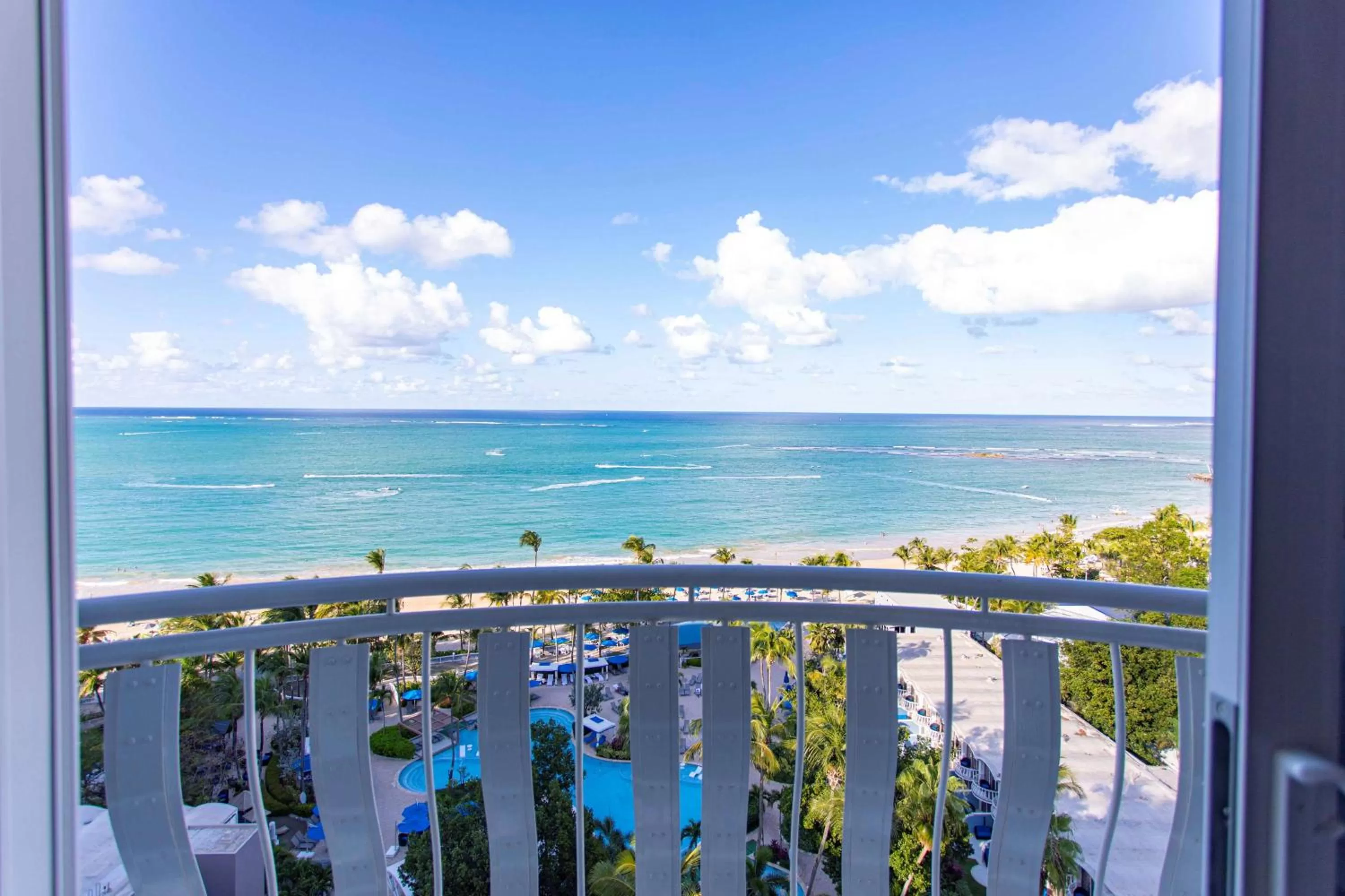 King Room with Ocean View and Tub - Mobility Accessible in The Royal Sonesta San Juan