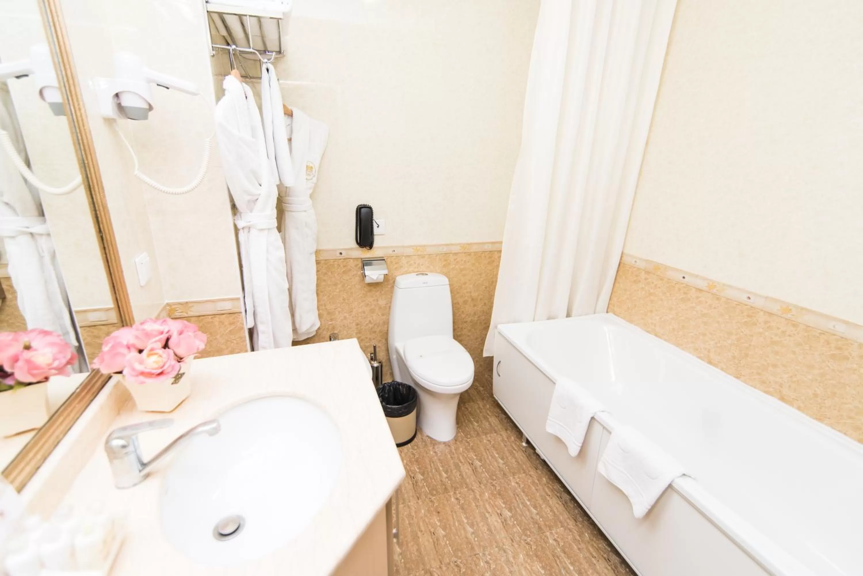 Standard Twin Room in King Hotel Astana