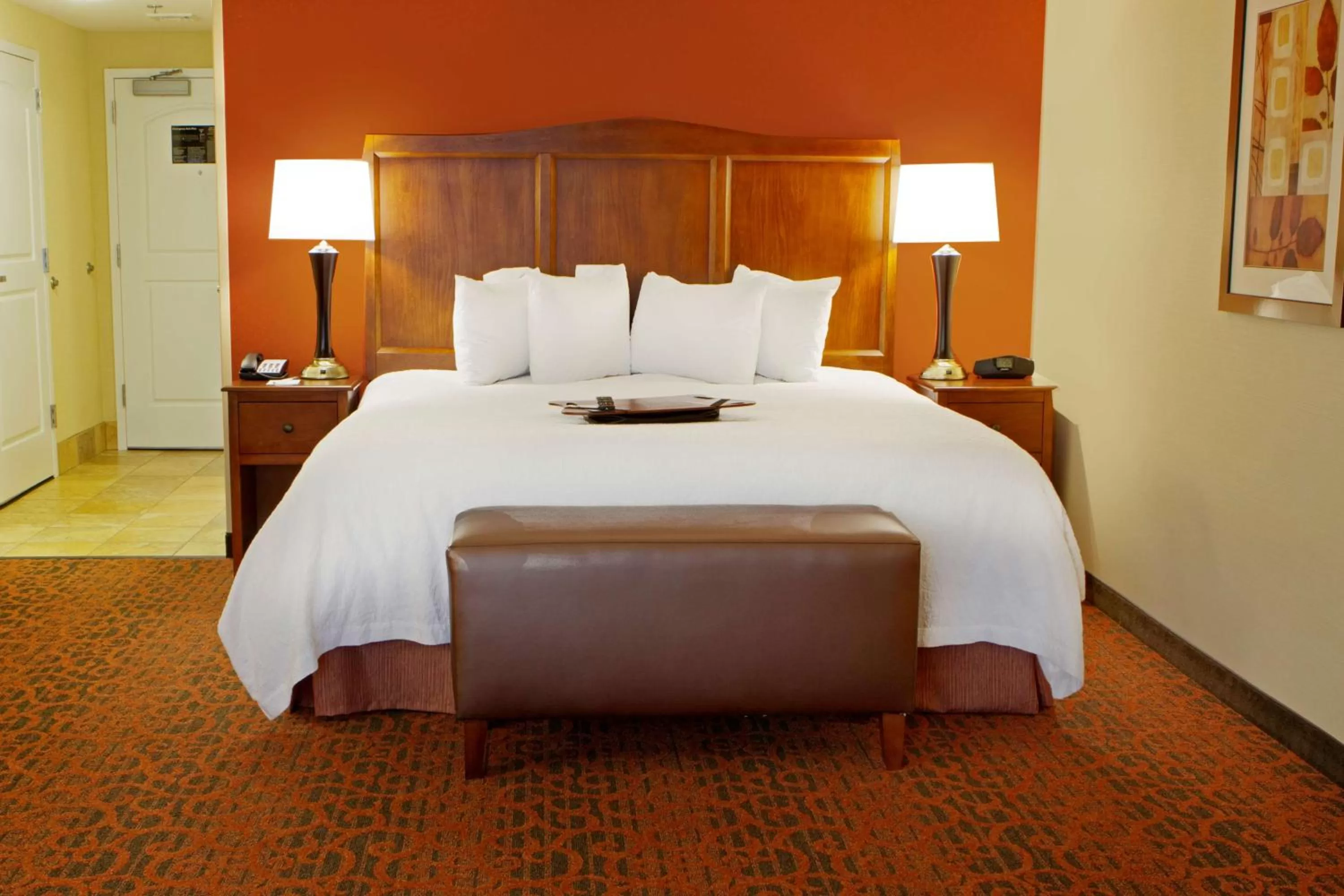 King Room with Roll-In Shower - Mobility and Hearing Access/Non-Smoking in Hampton Inn Bangor