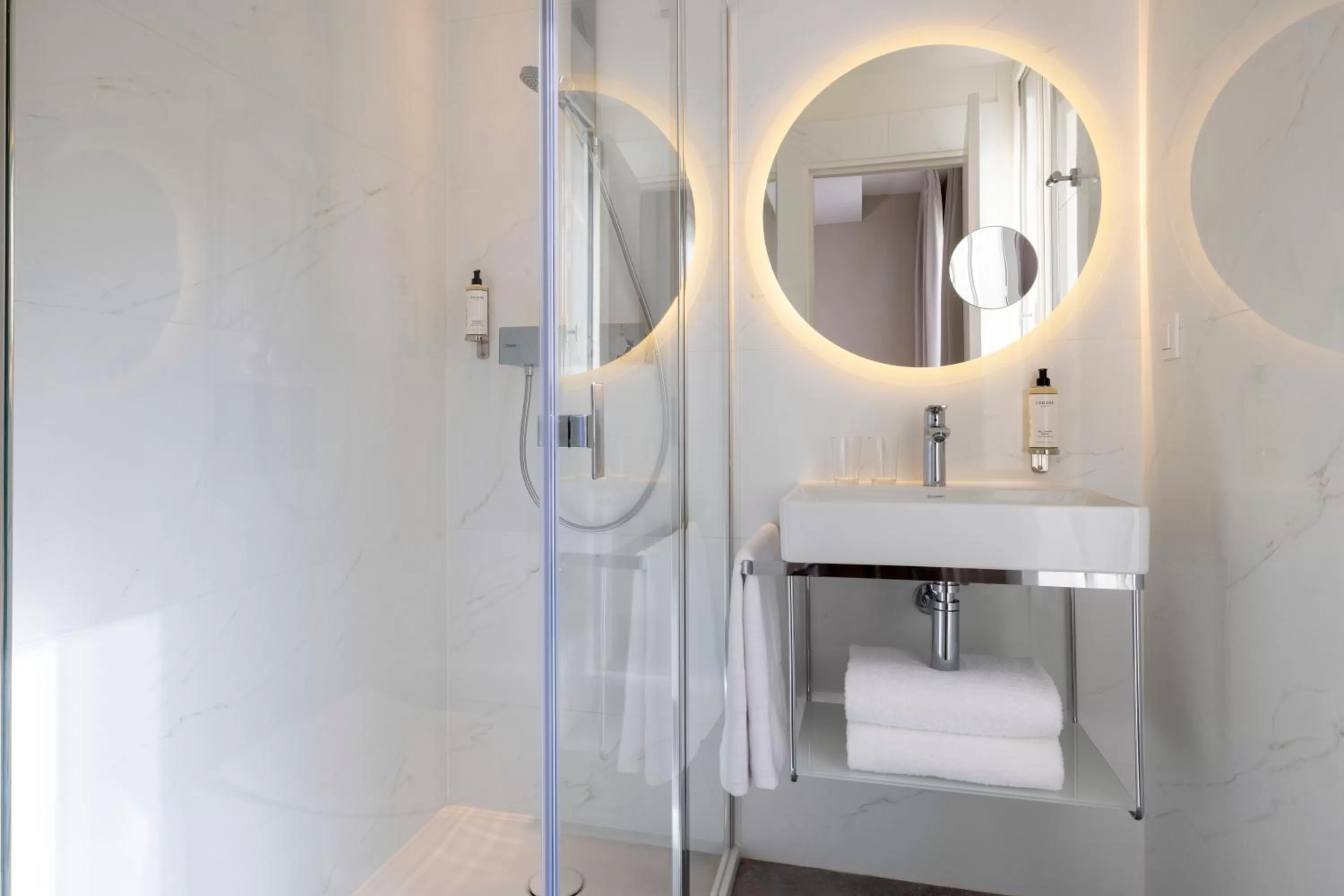 Single Room - single occupancy in Hotel Duminy-Vendome