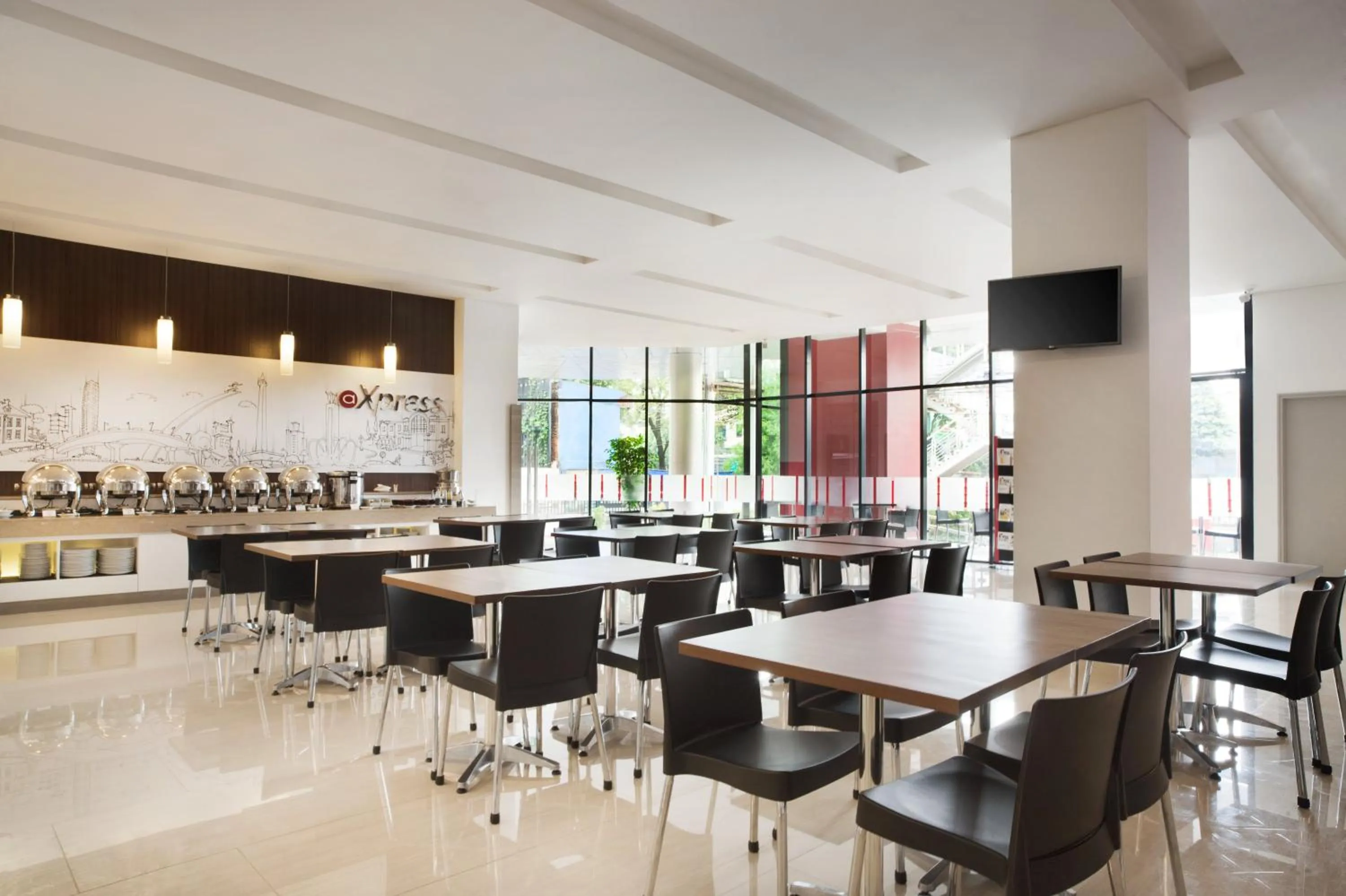 Standard Queen Room in Amaris Hotel Mampang - Jakarta