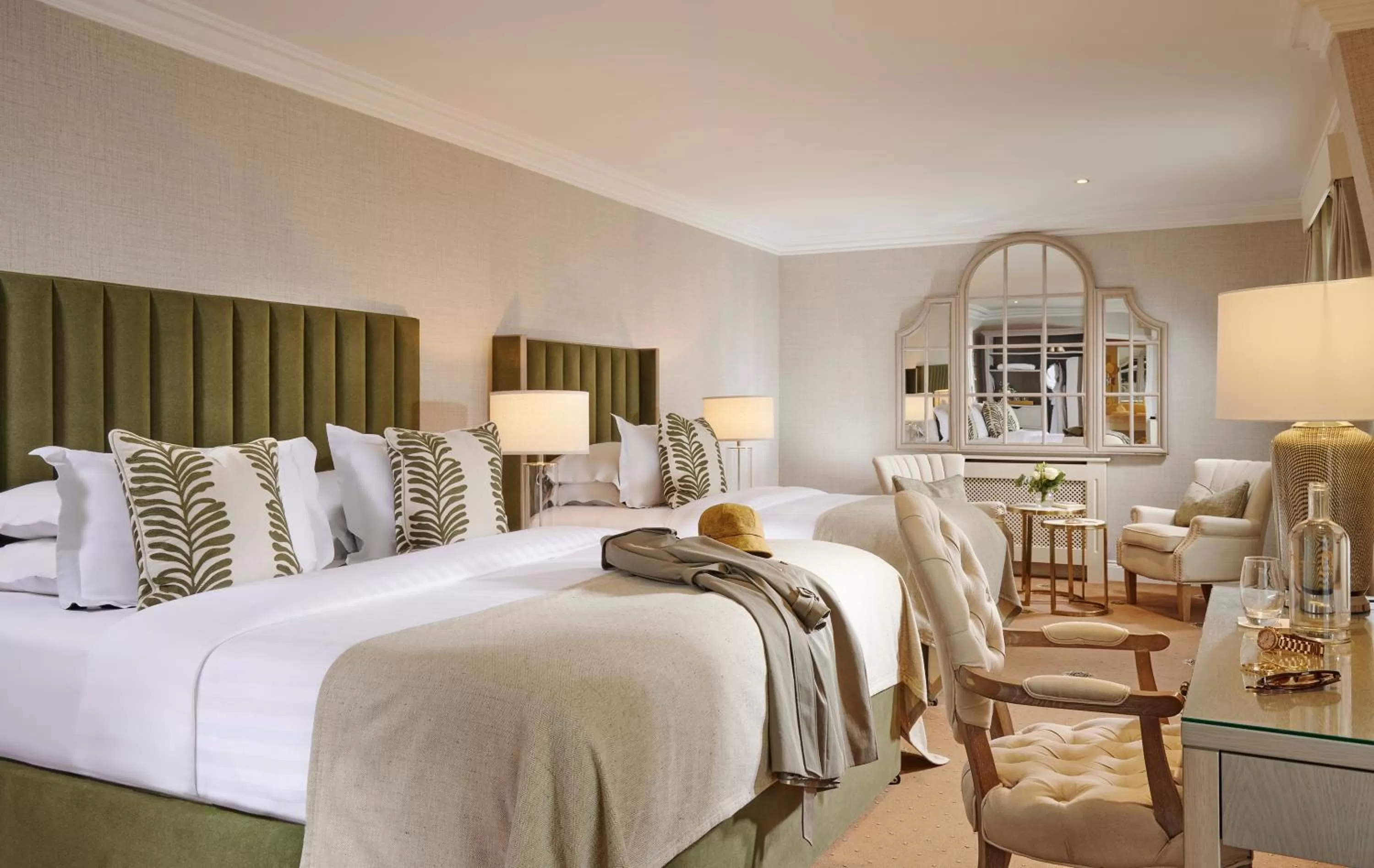 Deluxe Room in Killarney Royal Townhouse