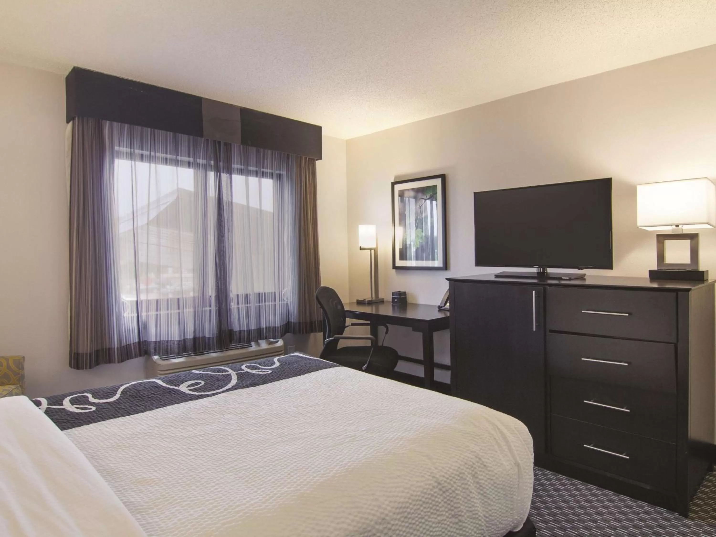 Double Room - Disability Access in La Quinta by Wyndham Cleveland - Airport North