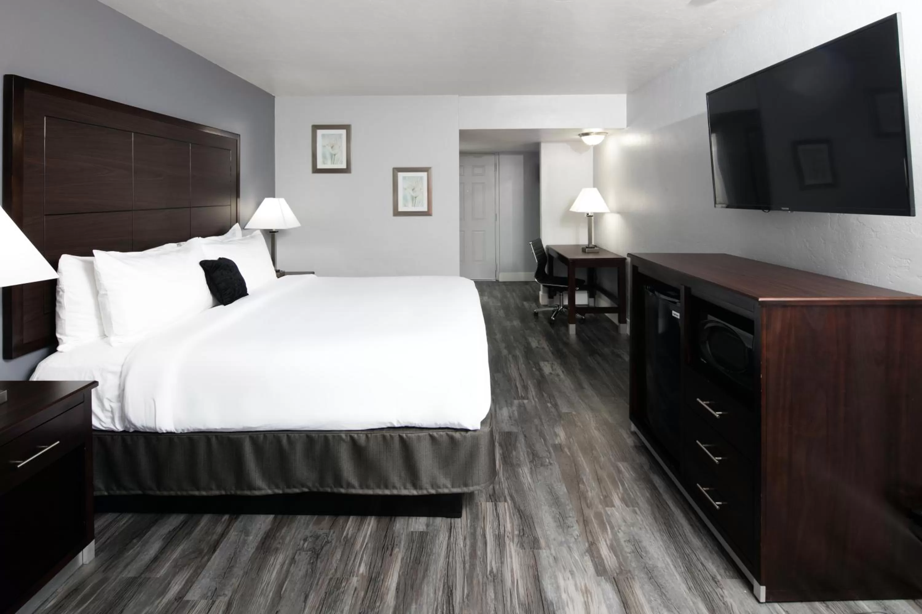 King Suite in Red Lion Inn & Suites Tucson Downtown