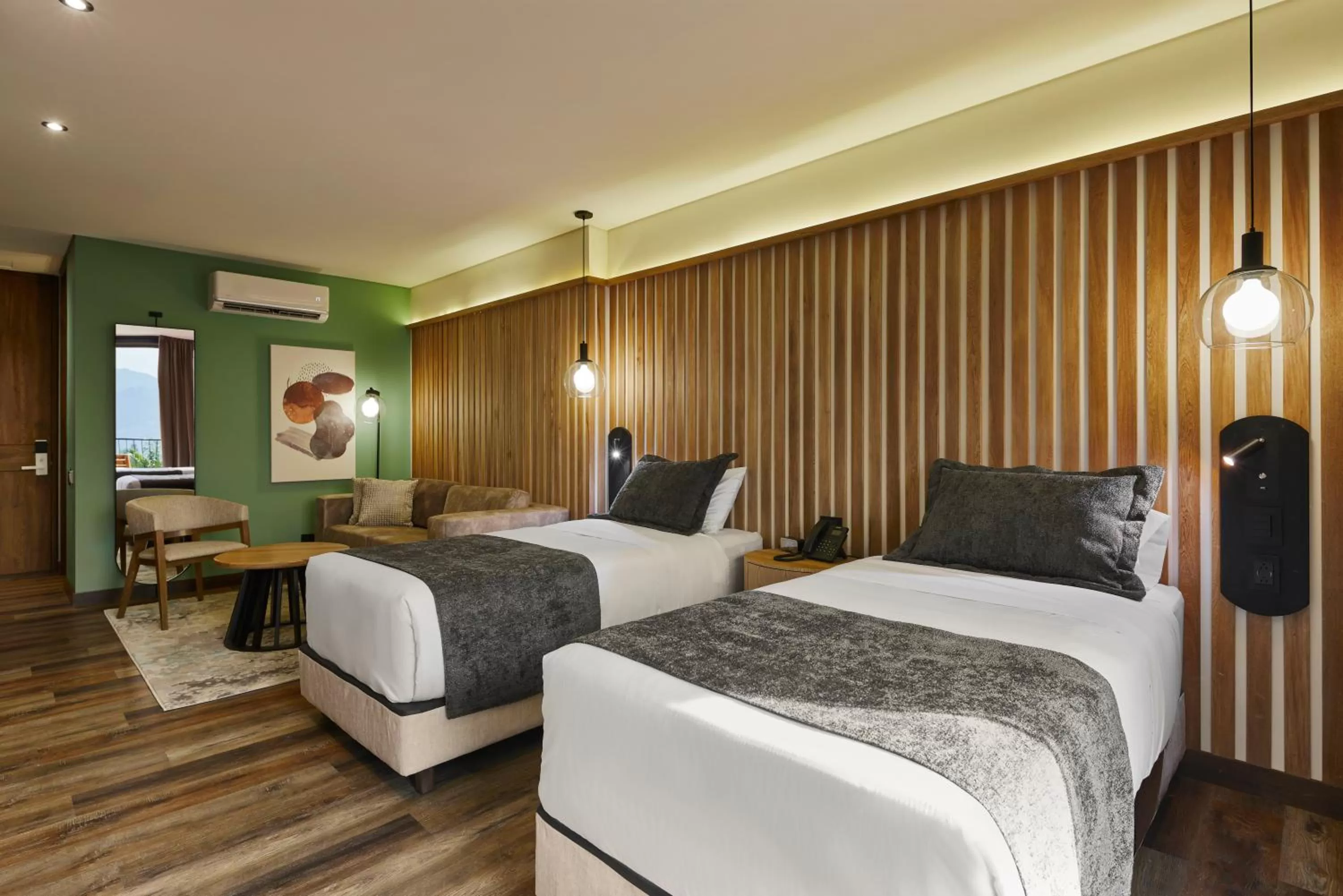 Superior Twin Room in Blues Suites Medellín