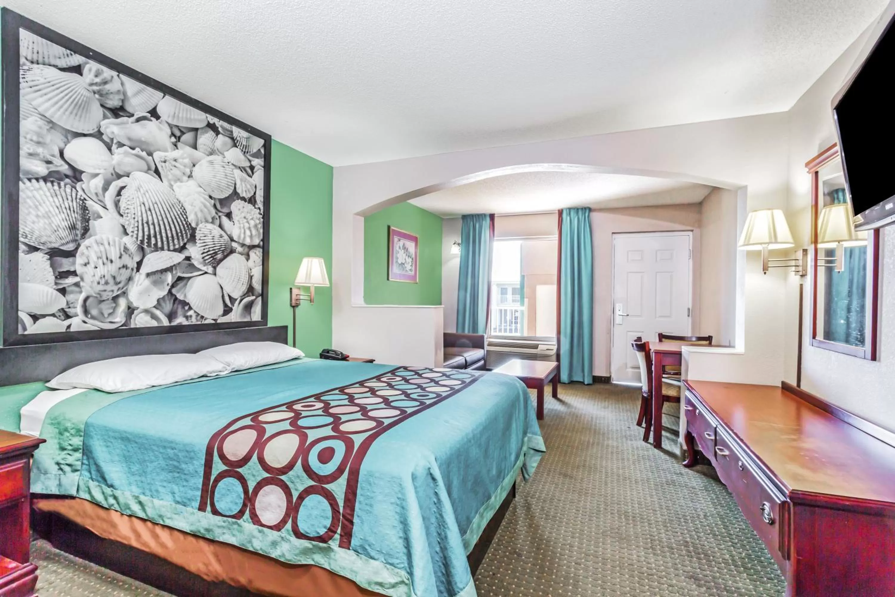 Deluxe King Studio Suite - Non-Smoking in Super 8 by Wyndham Marianna