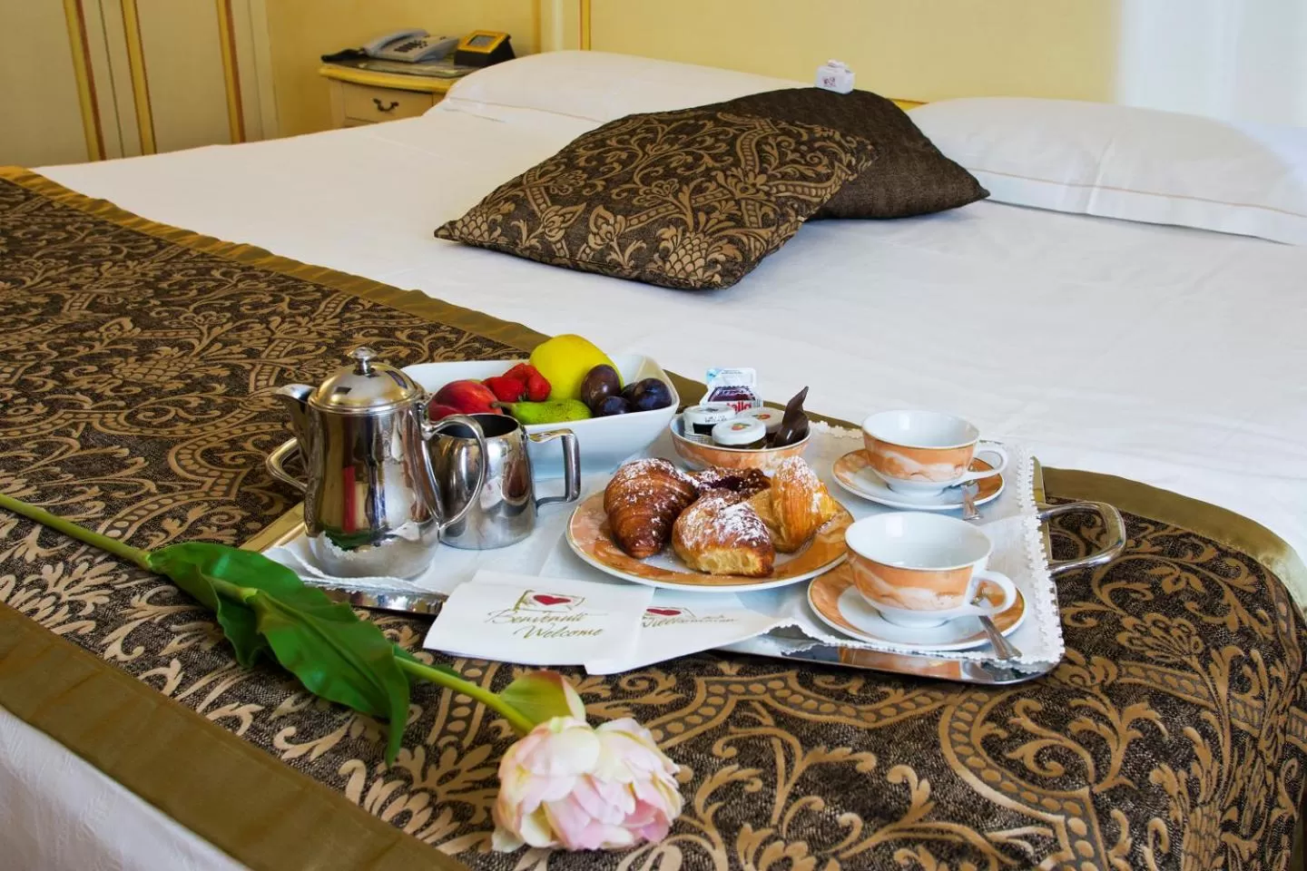 Junior Double Room in Vip's Motel Luxury Accommodation & Spa