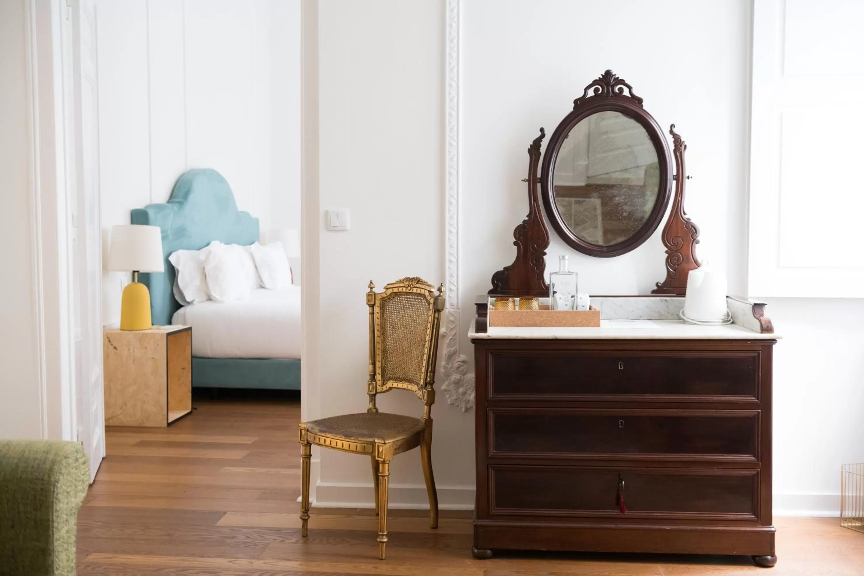 Master Suite in 1869 Príncipe Real House