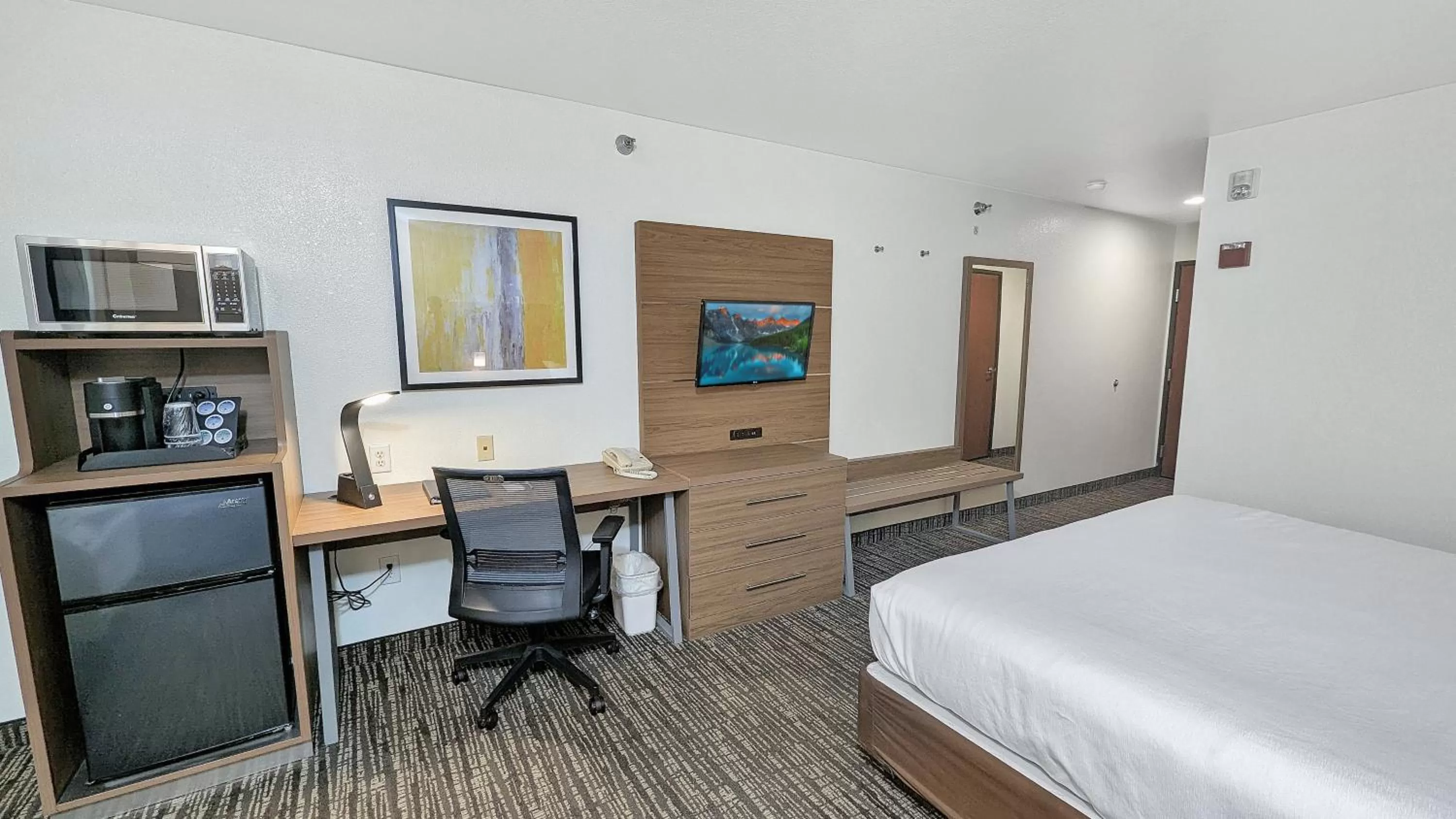 King Room in Estherville Hotel & Suites