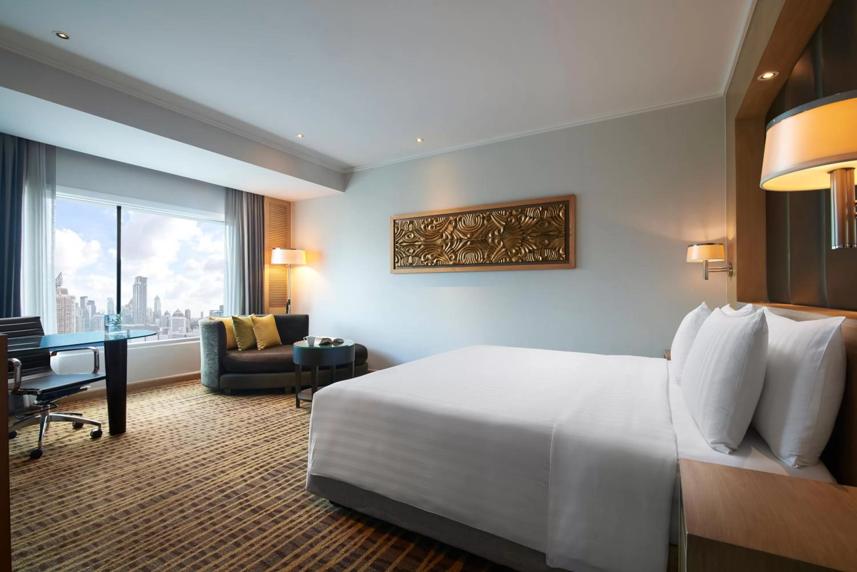 Grand Deluxe King Room in Amari Bangkok