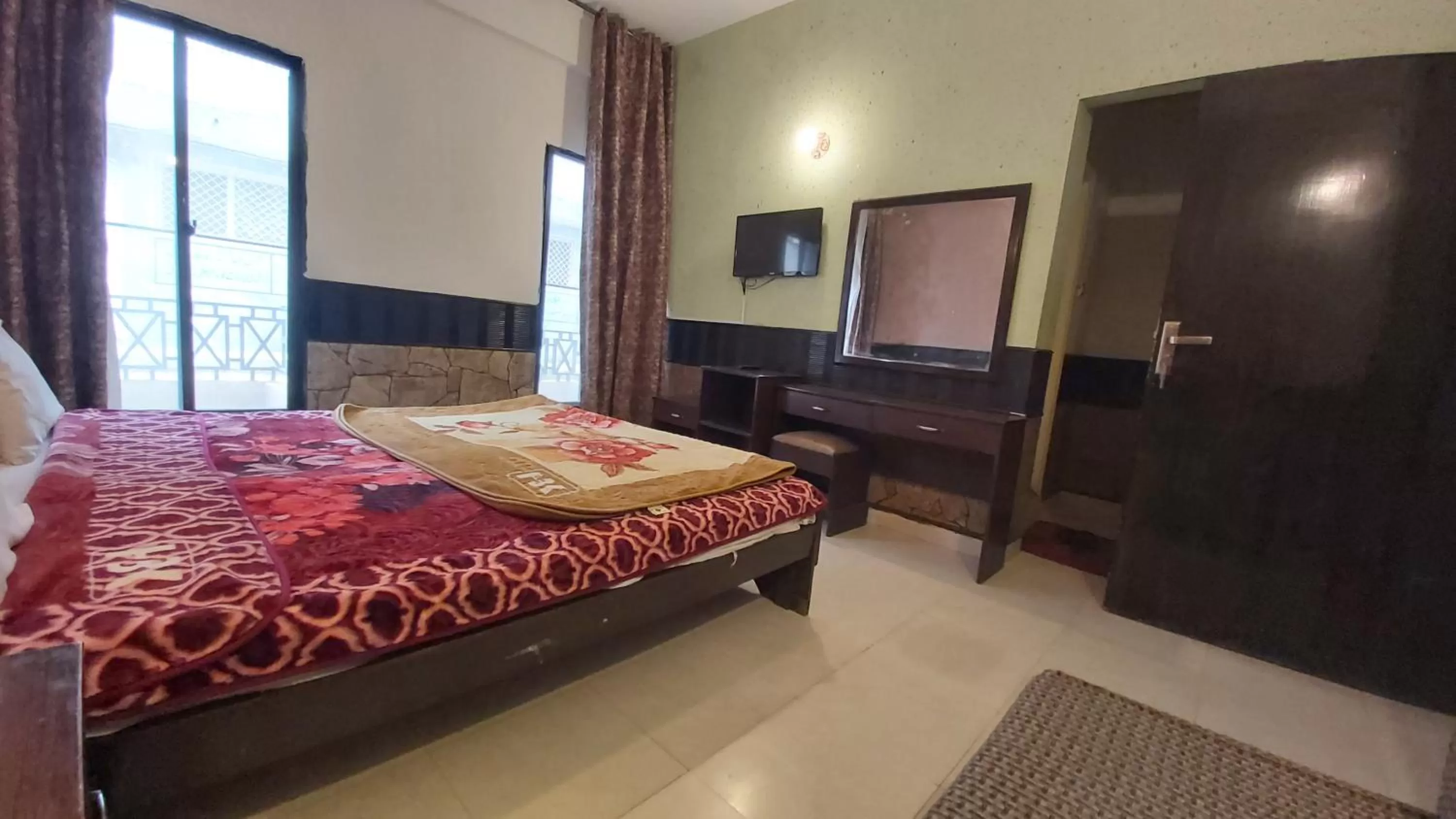 Standard Double Room in Mount Heaven Hotel Murree