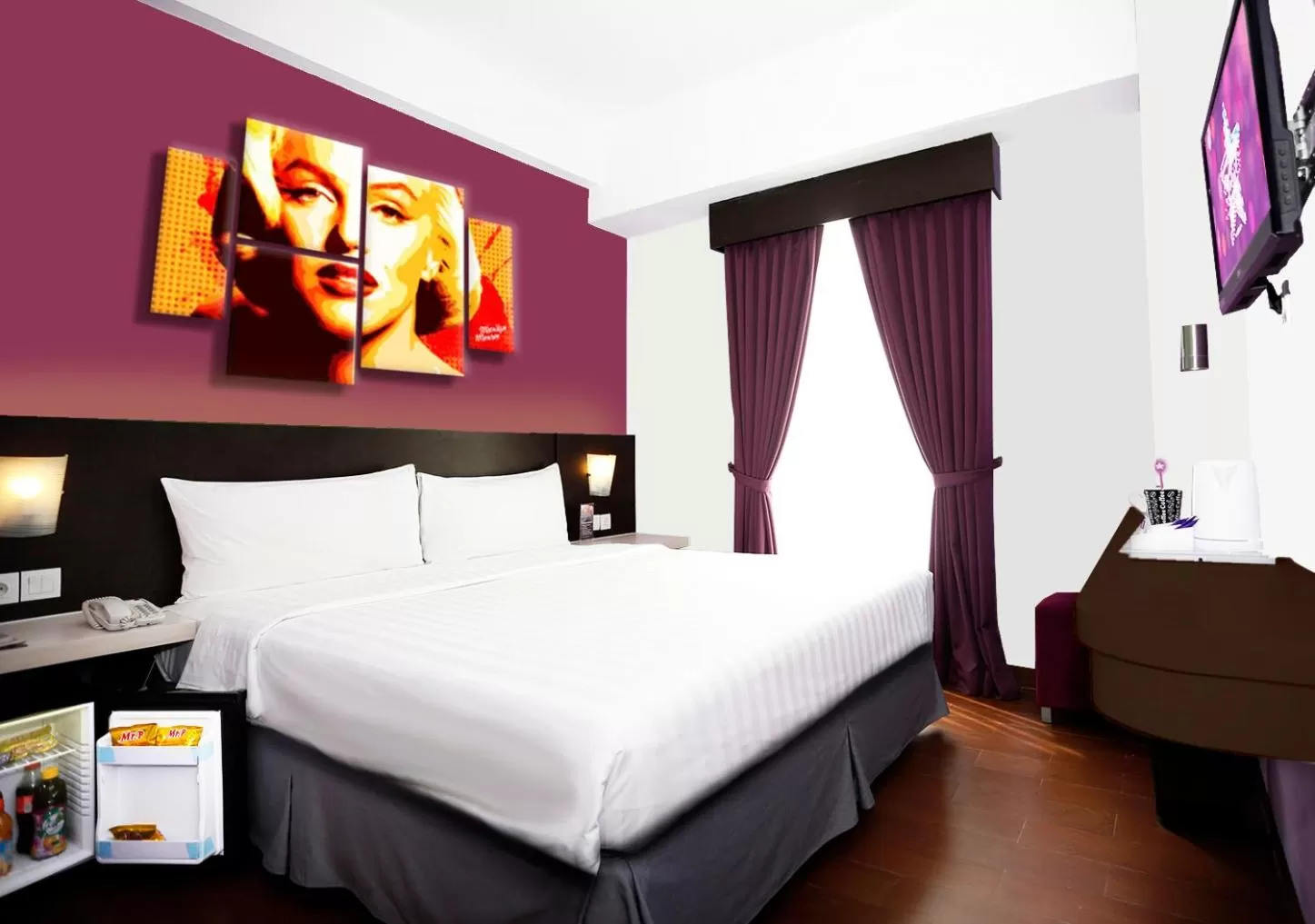 Deluxe Double Room in Fame Hotel Gading Serpong