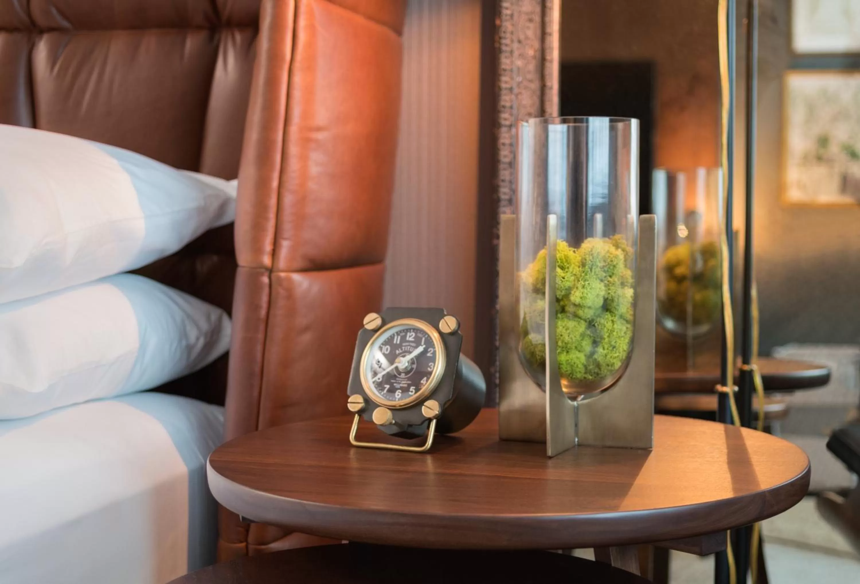 Queen Room with Two Queen Beds and Mobility Accessible Tub in Hotel AKA Boston Common