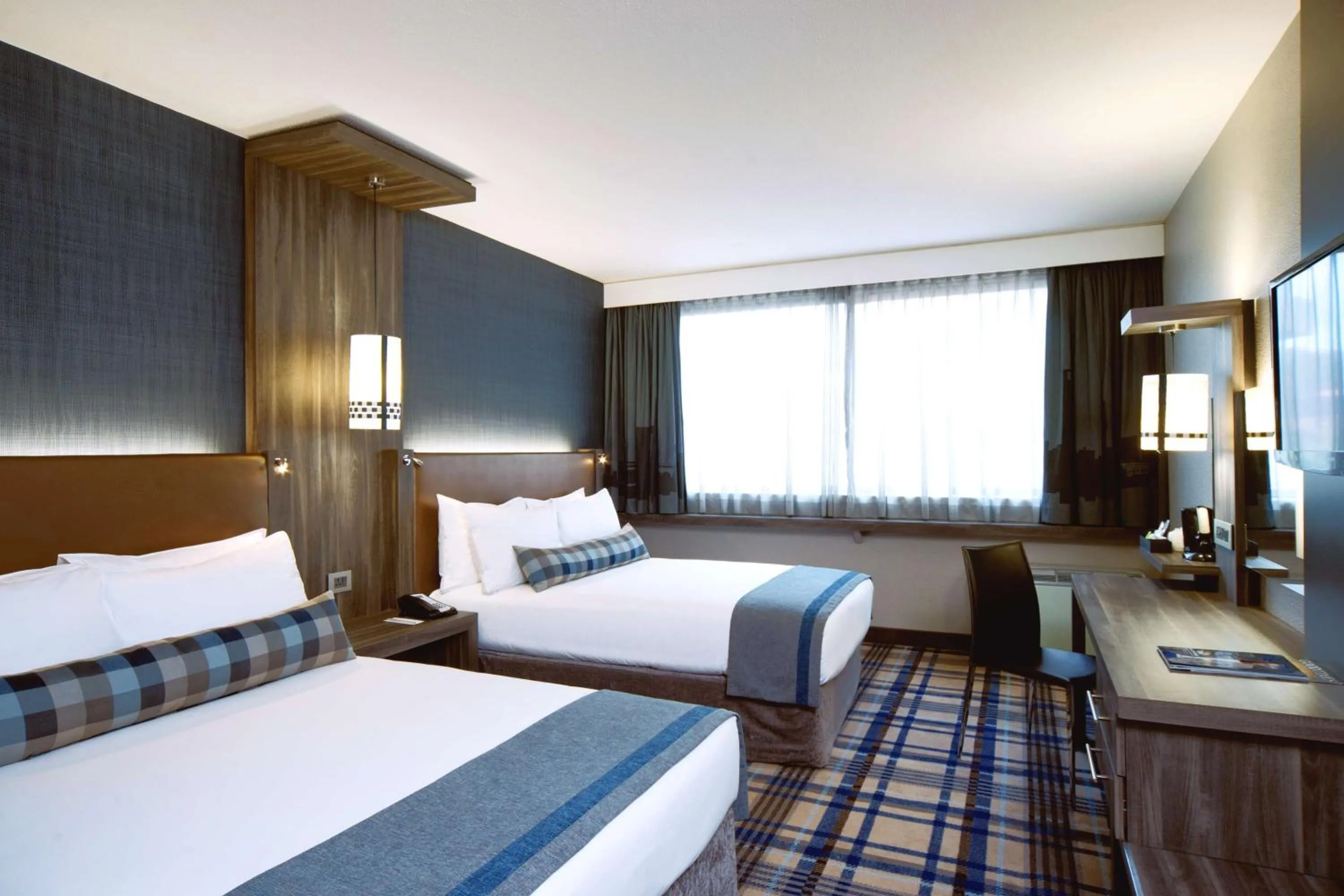 Family Room Non Smoking in Garden Court Milpark, Johannesburg