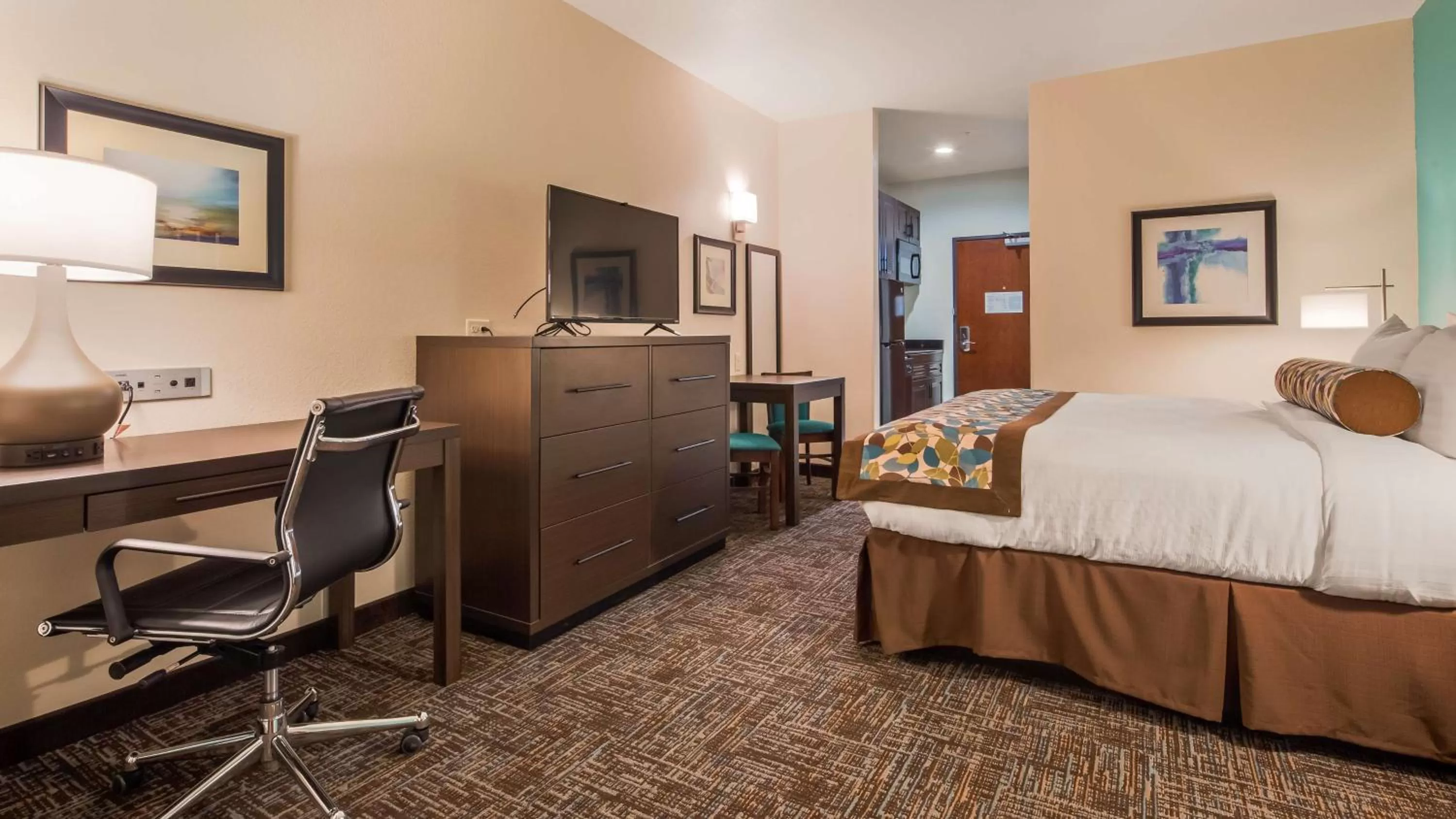 King Room - Non-Smoking in Best Western Plus/Executive Residency Elk City
