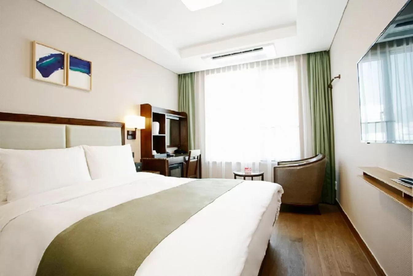 Standard Double Room in Stanford Hotel Busan