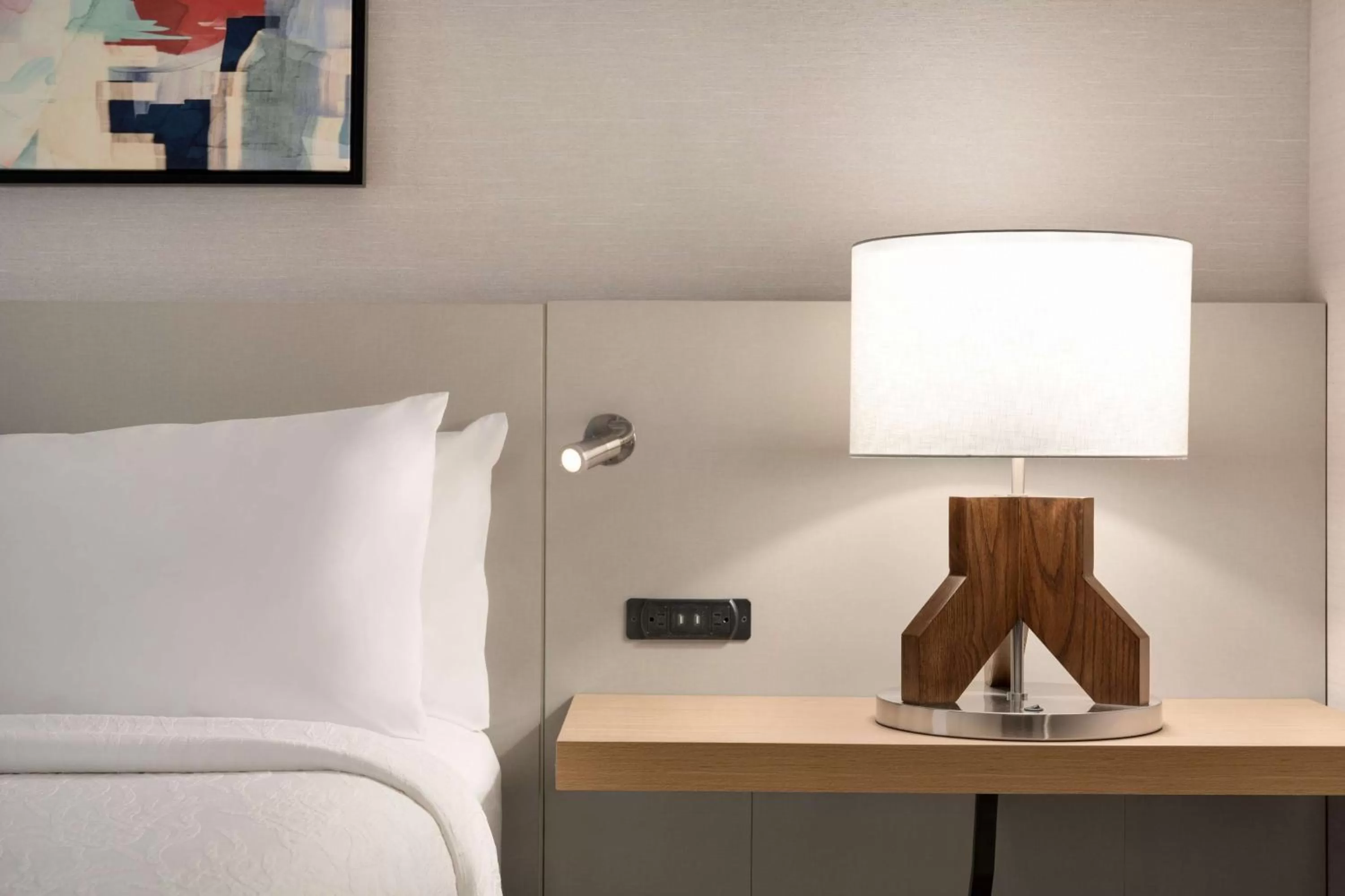 King Room with Bath Tub - Mobility Access in Hilton Garden Inn Tysons Corner