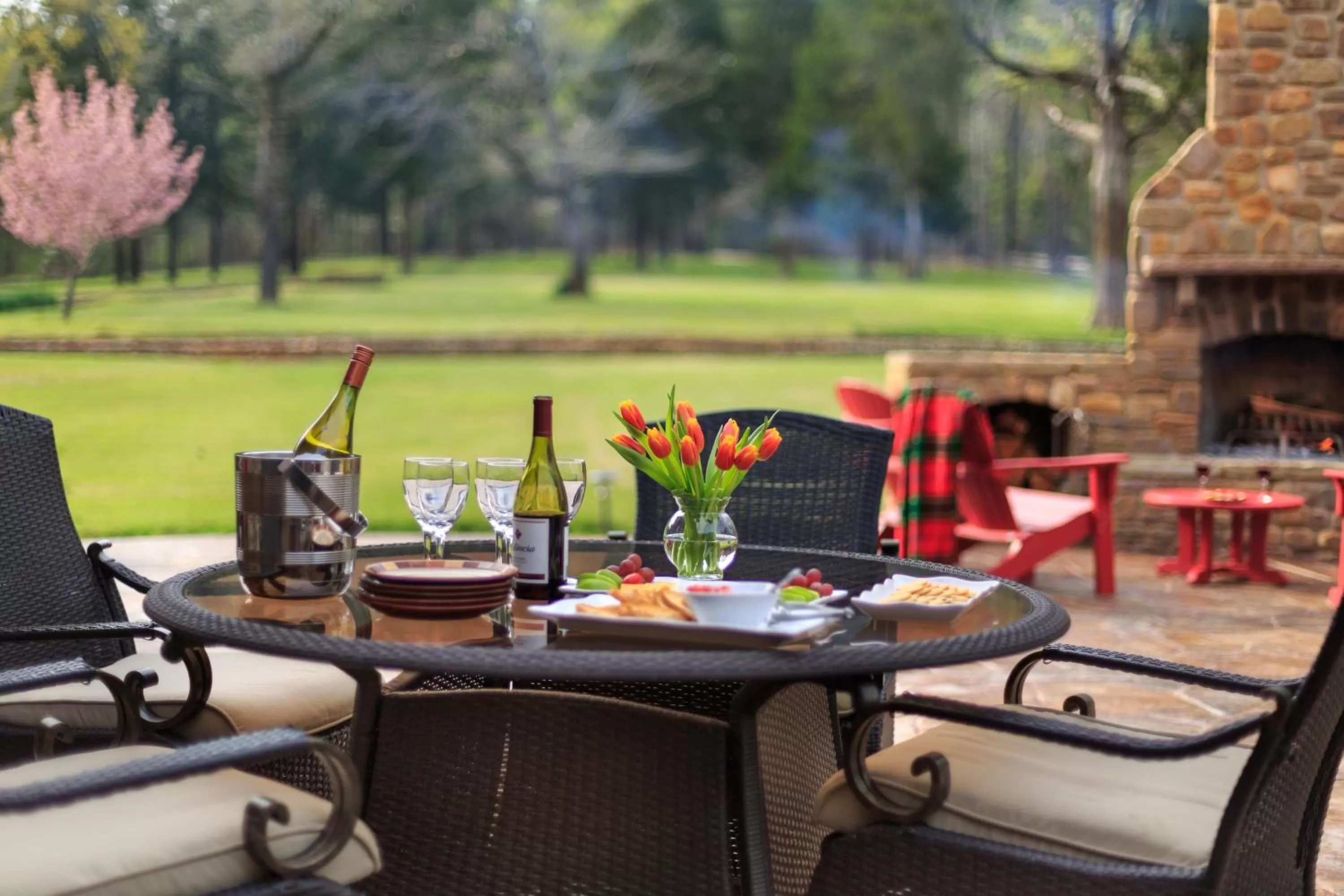 Superior King Room in Hilltop Manor B&B