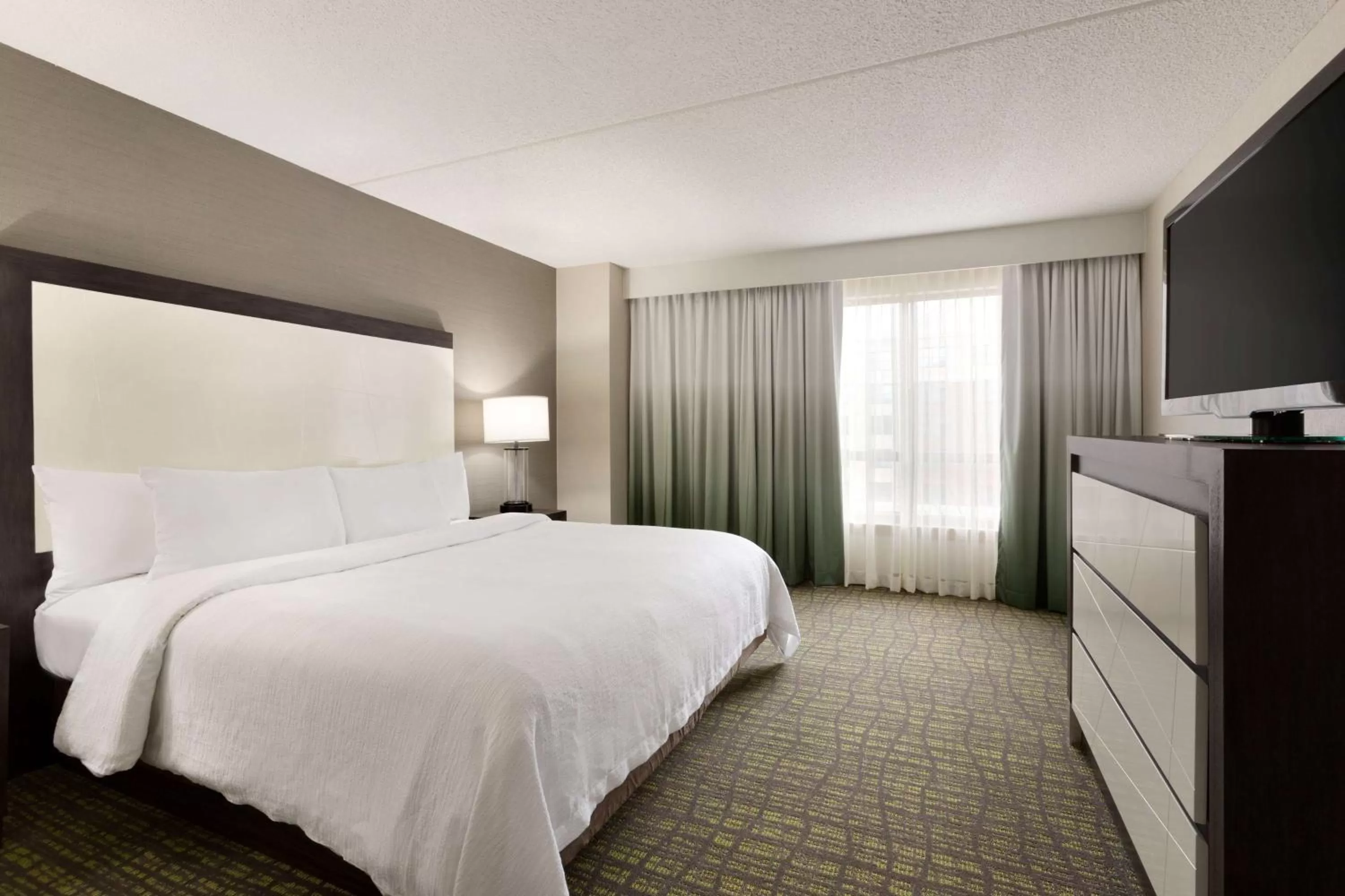 Executive King Suite - Non-Smoking in Embassy Suites Newark - Wilmington/South