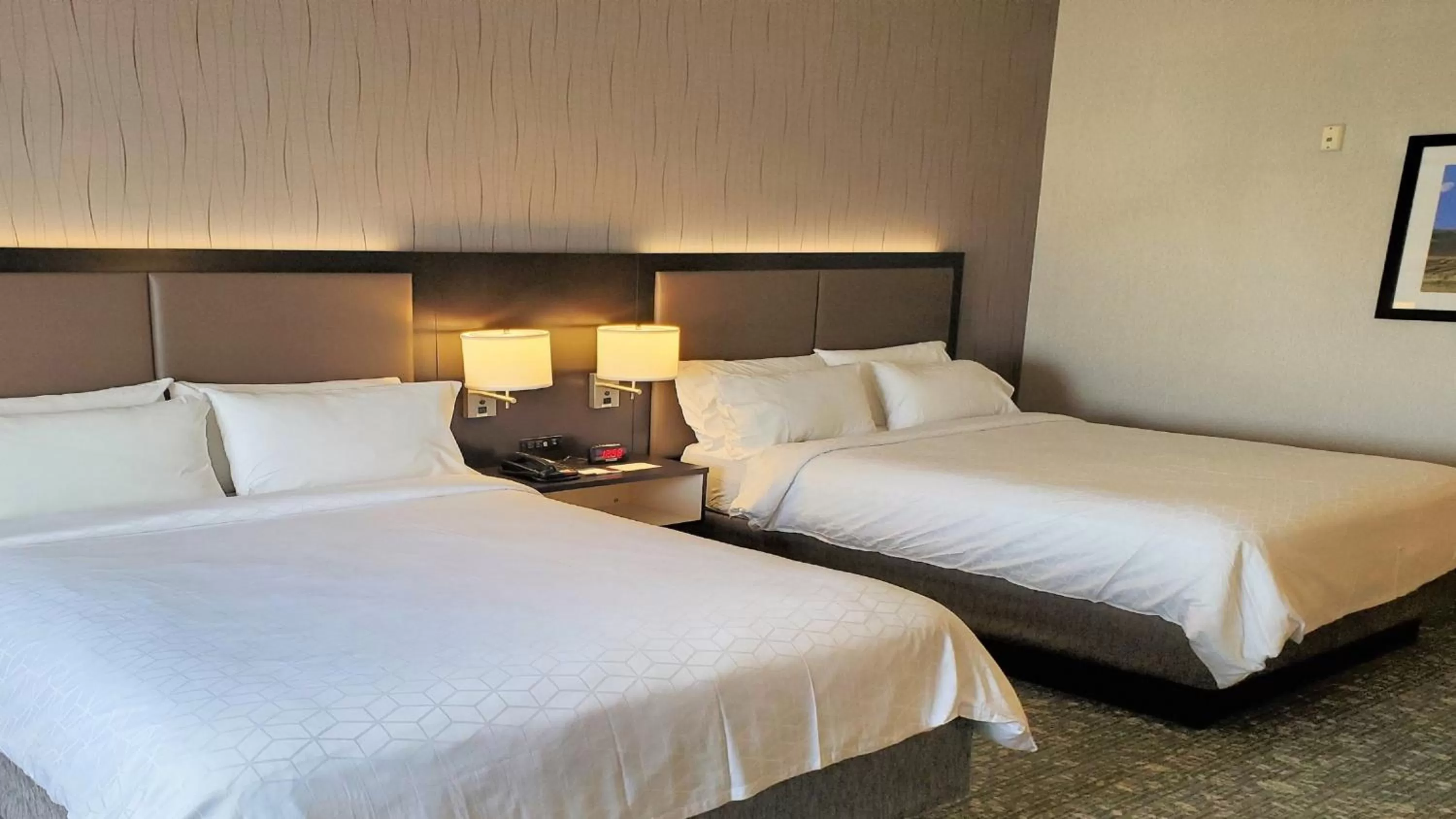 Standard Queen Room with Two Queen Beds in Holiday Inn Express & Suites Cheney by IHG