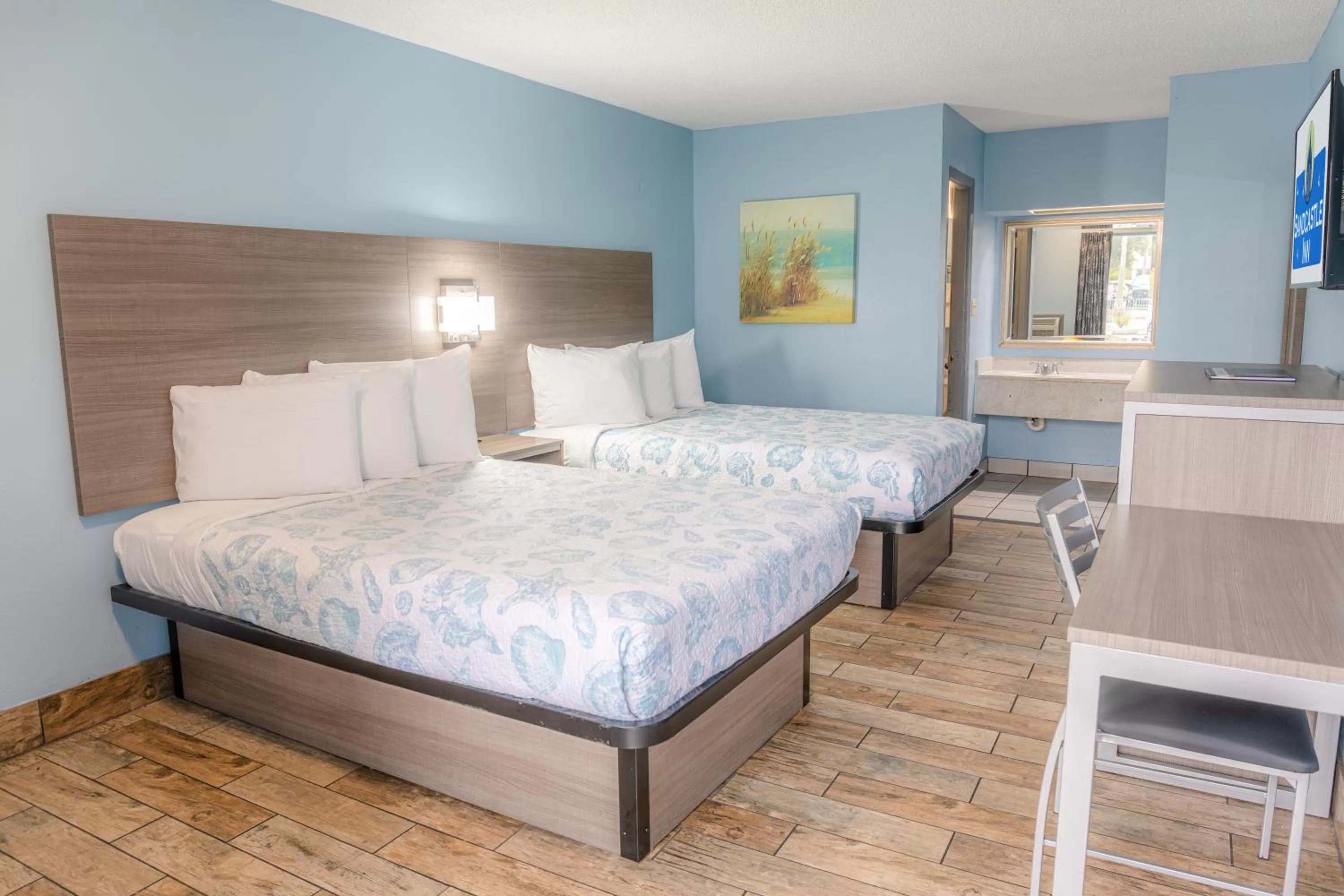 Double Room with Two Double Beds - Non-Smoking in Sandcastle Inn