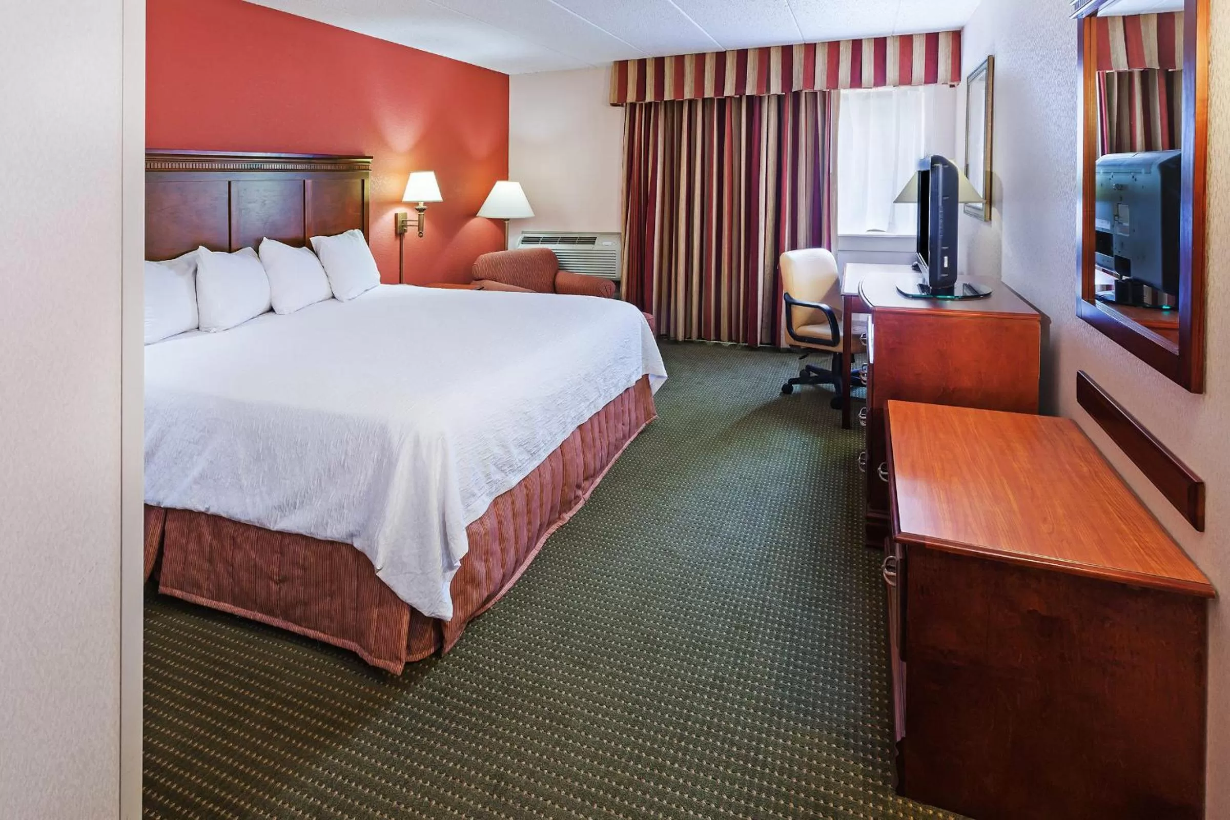 King Room - Non-Smoking in AmericInn by Wyndham Omaha