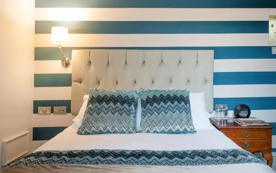 Classic Inland Single in The Grand Brighton