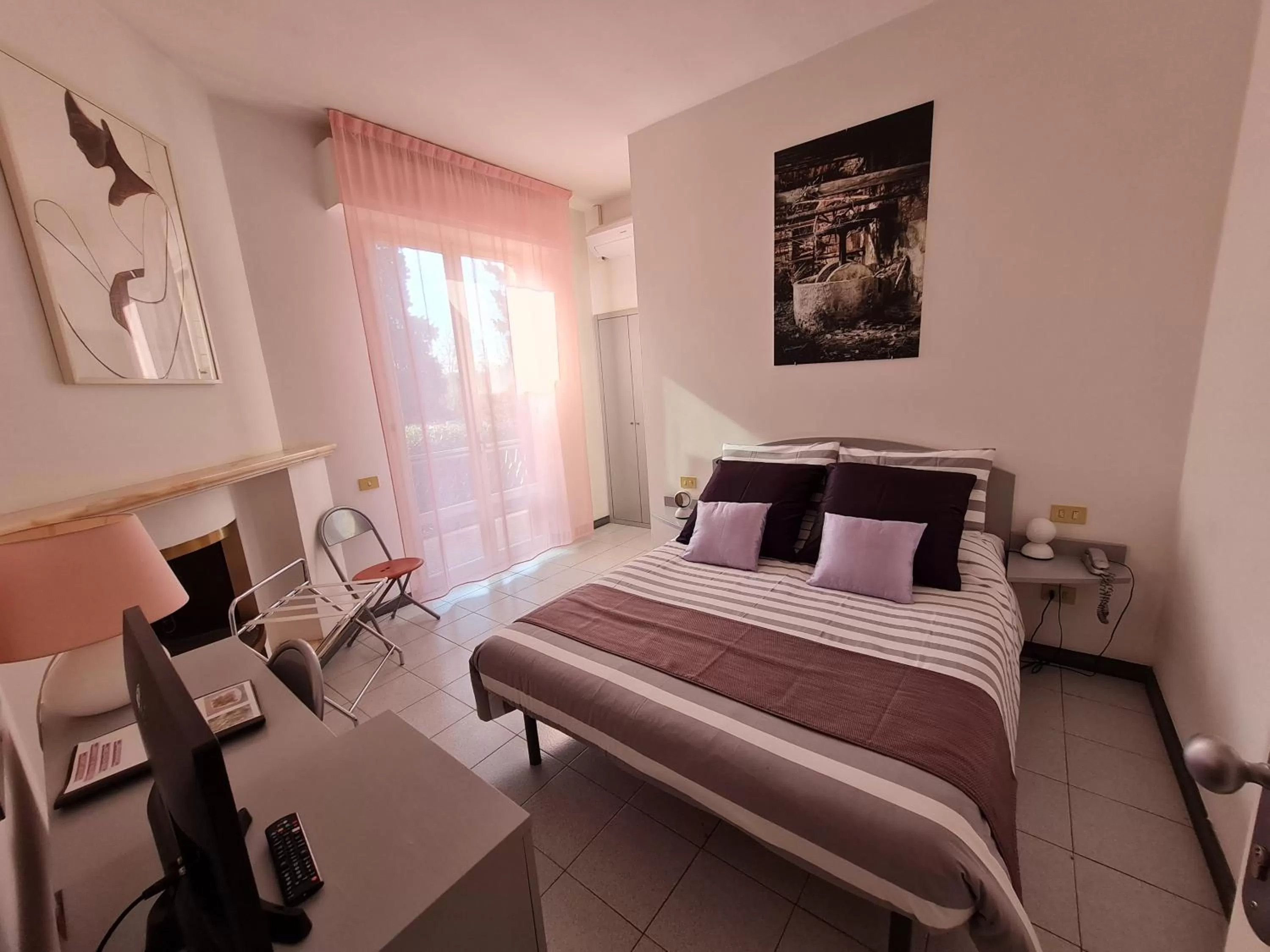 Comfort Double Room with Balcony - single occupancy in Hotel Da Graziano