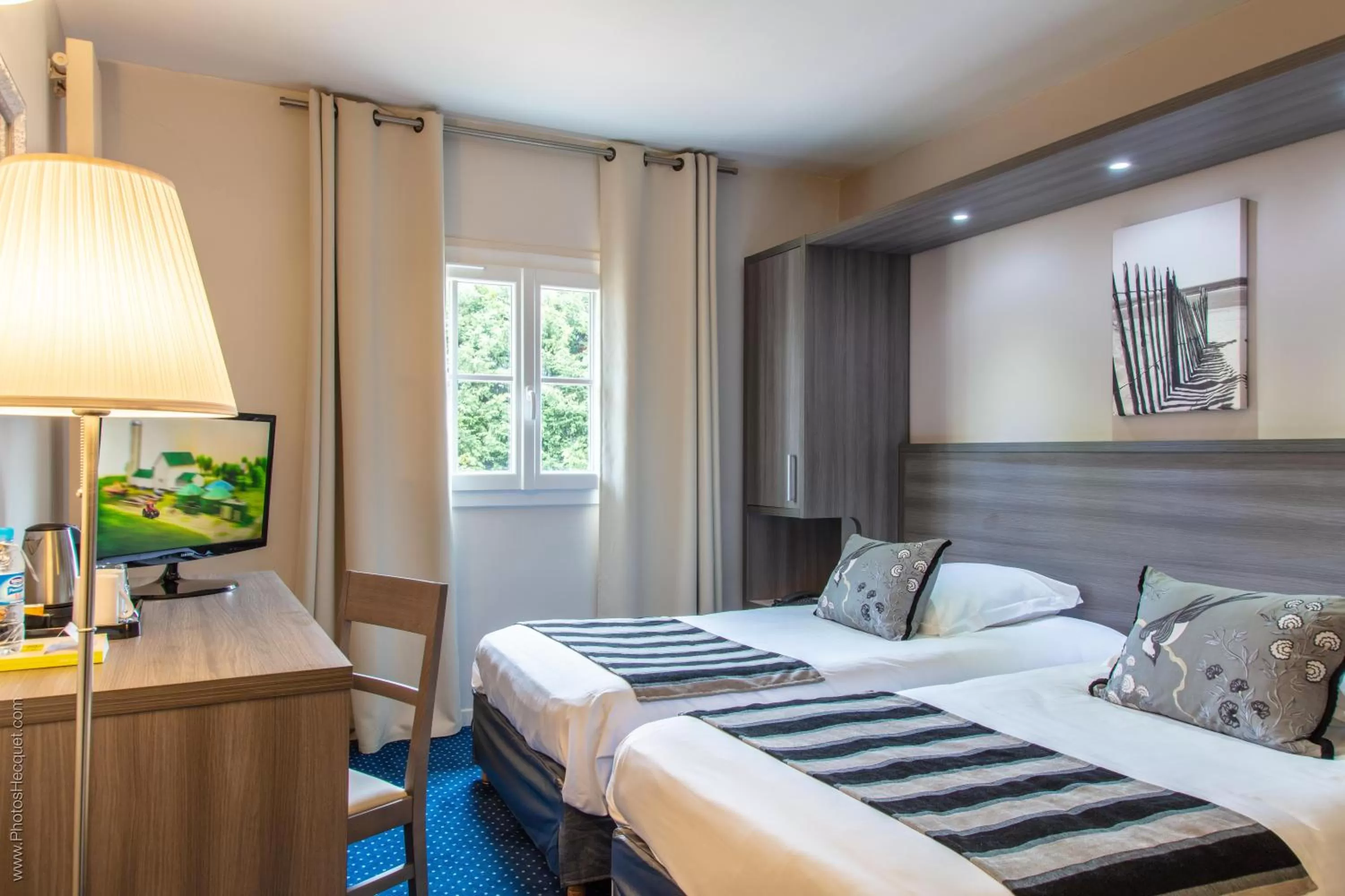 Standard Double or Twin Room in LOGIS Hôtel & Restaurant - LENSOTEL