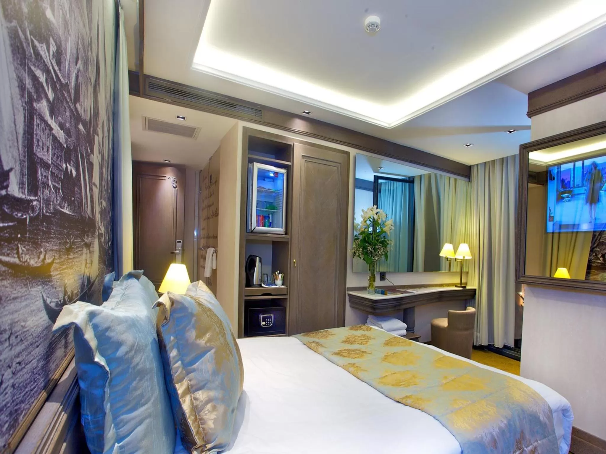 Double or Twin Room in Pierre Loti Hotel Old City- Special Category