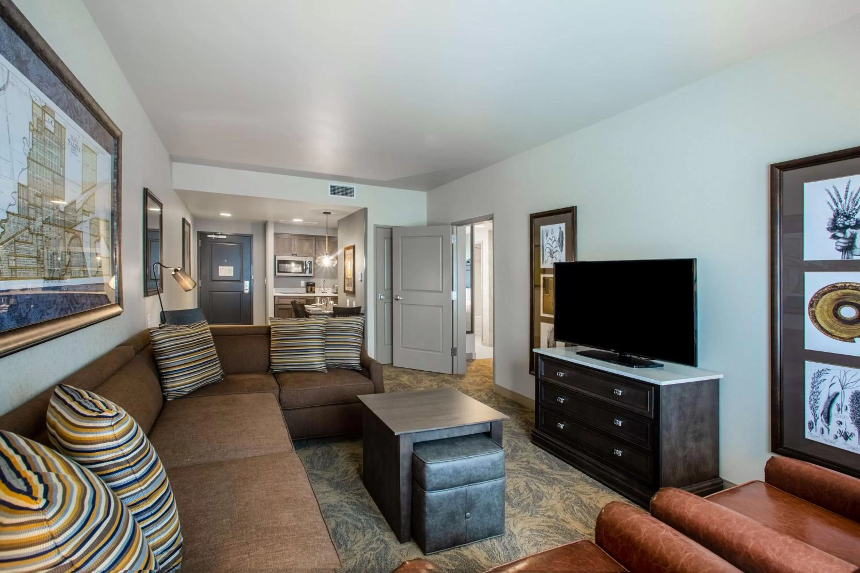 One-Bedroom King Suite with Two King Beds - Non-Smoking in Homewood Suites By Hilton Salina/Downtown, Ks