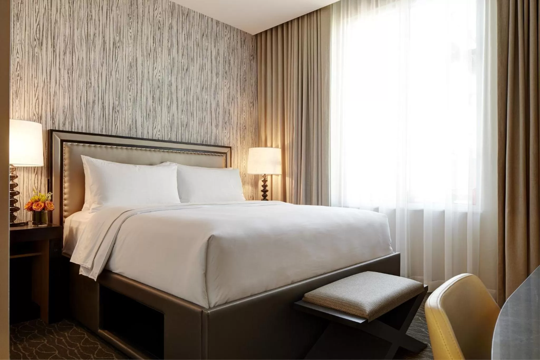 Classic King Guest Room in Archer Hotel Napa