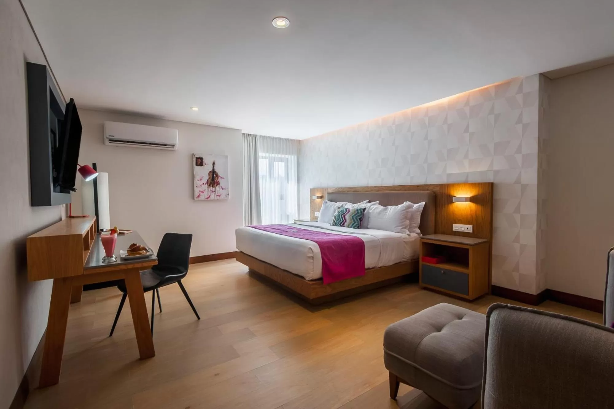 Deluxe King Suite in FCH Hotel Providencia