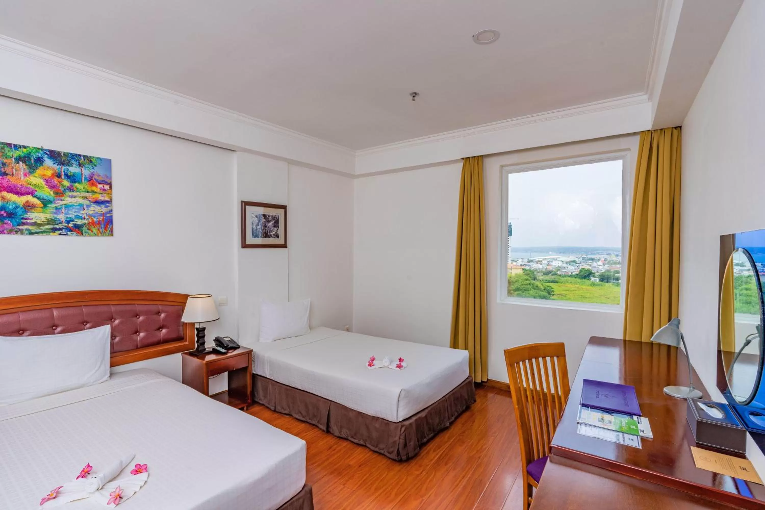 Superior Twin Room with City View in TTC Hotel Phan Thiet