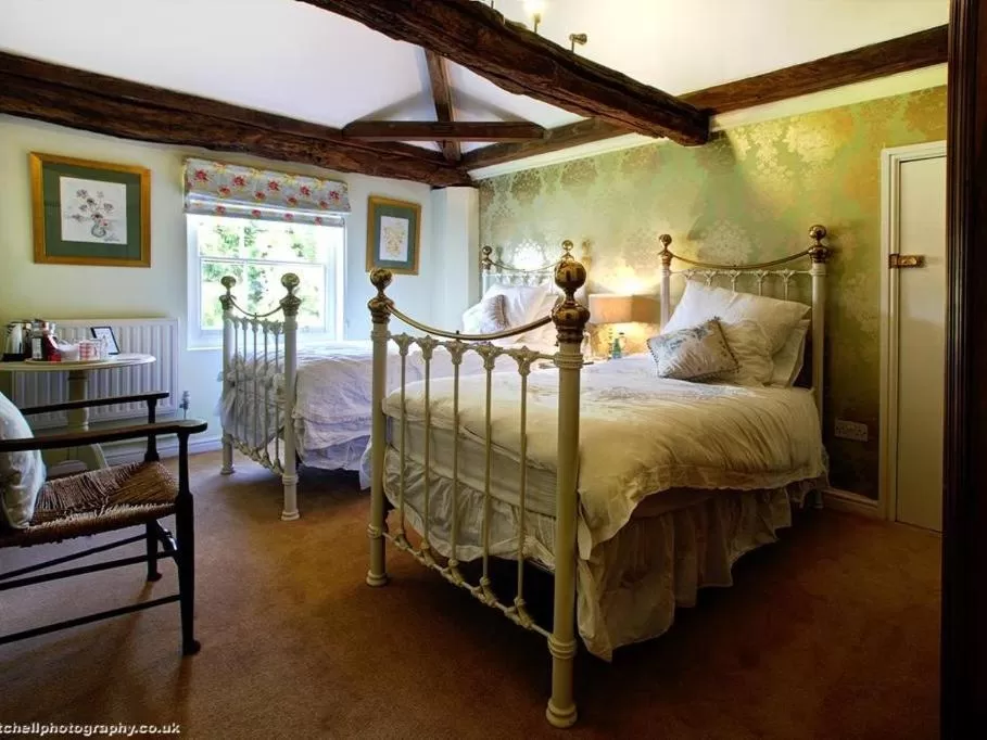 Deluxe Twin Room in Breedon Hall