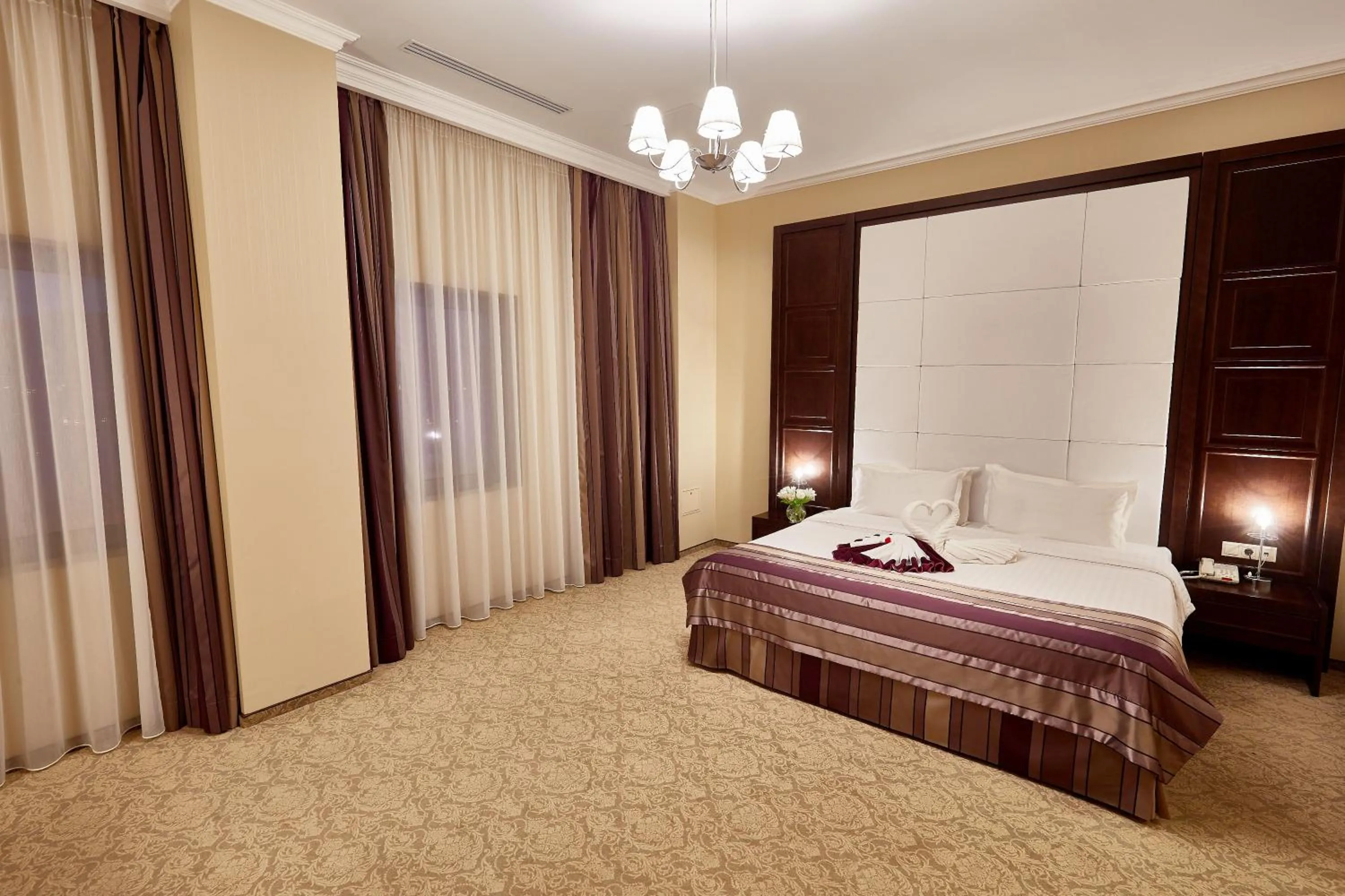 Presidential Suite in Central Plaza Hotel