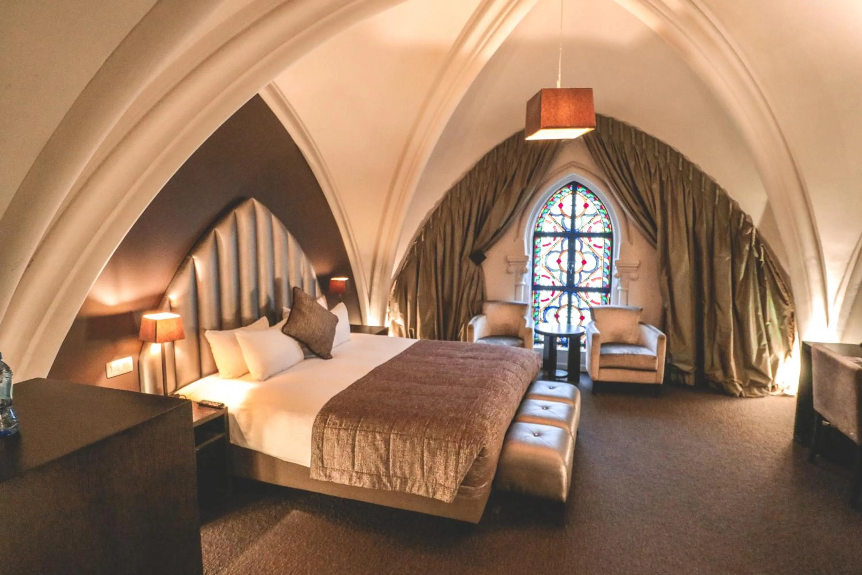 Deluxe Double Room in Church area in Martin's Patershof