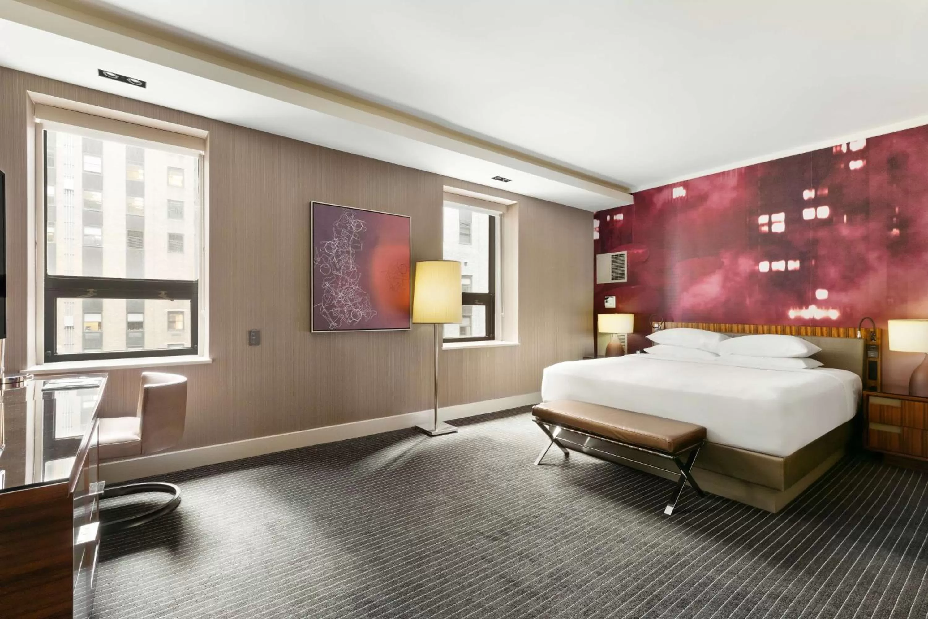 King Room with Roll-In Shower - Disability Access in Hyatt Grand Central New York