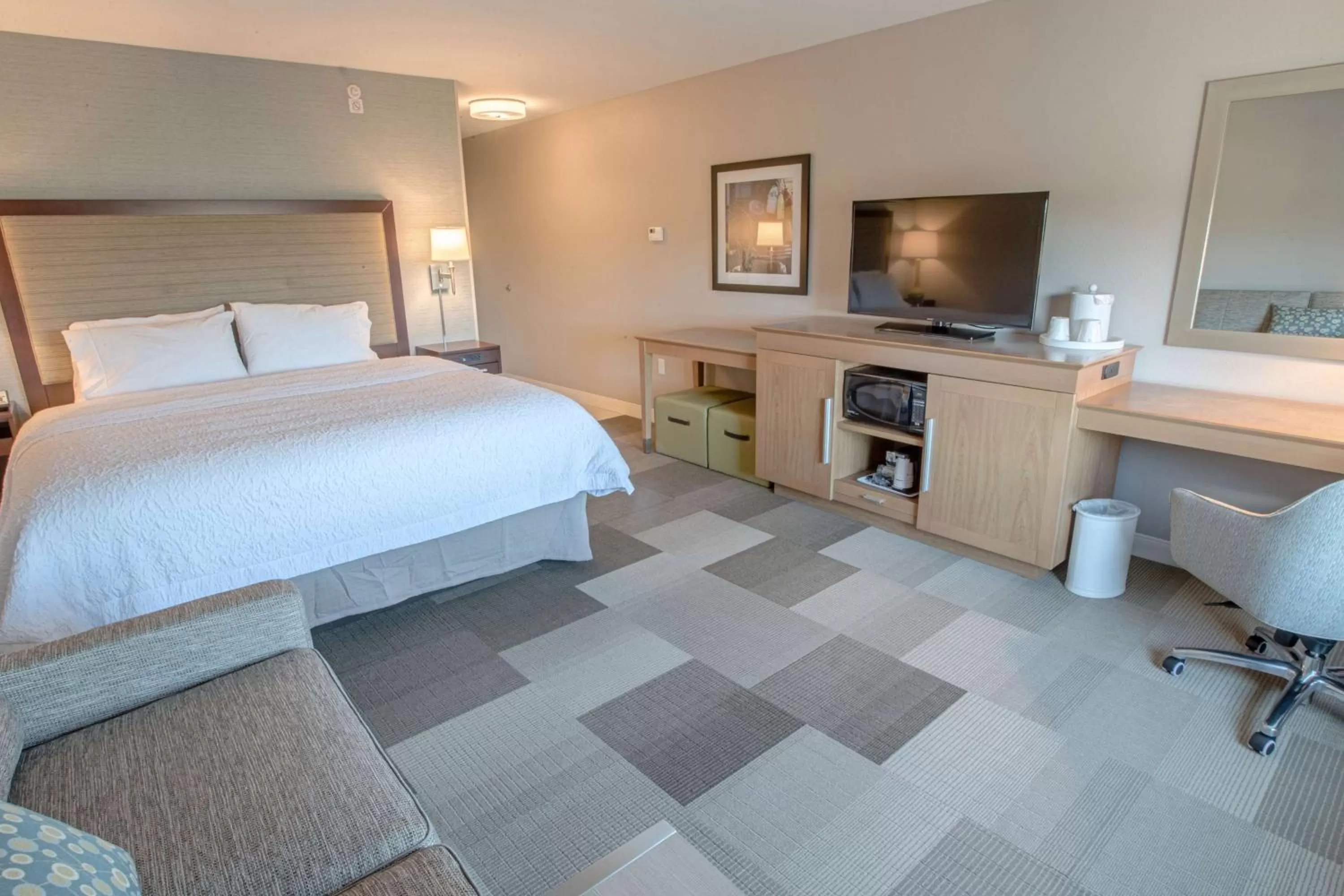 King Suite - Hearing Accessible in Hampton Inn by Hilton Amesbury, MA