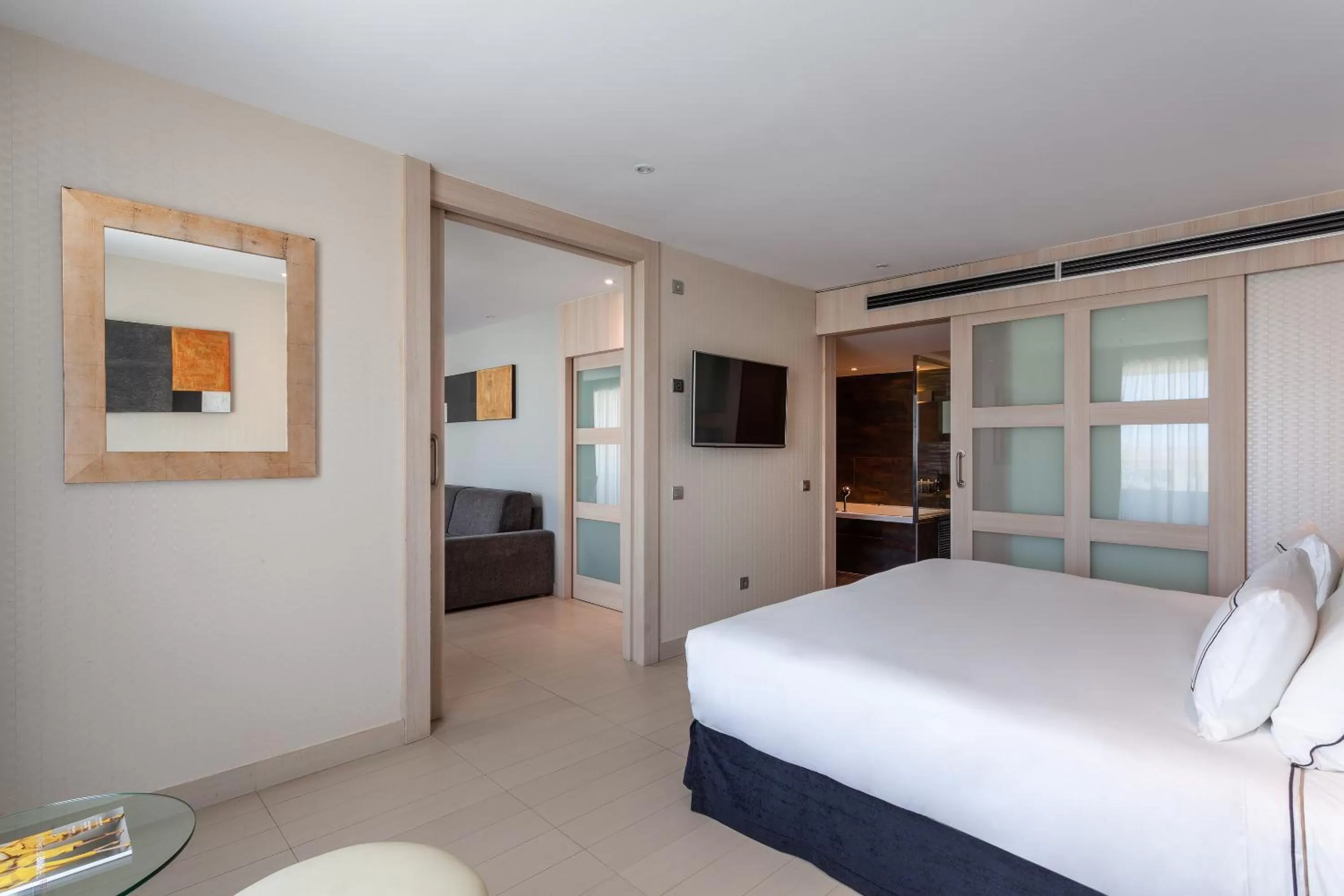 Executive Junior Suite - The Level in Melia Sevilla