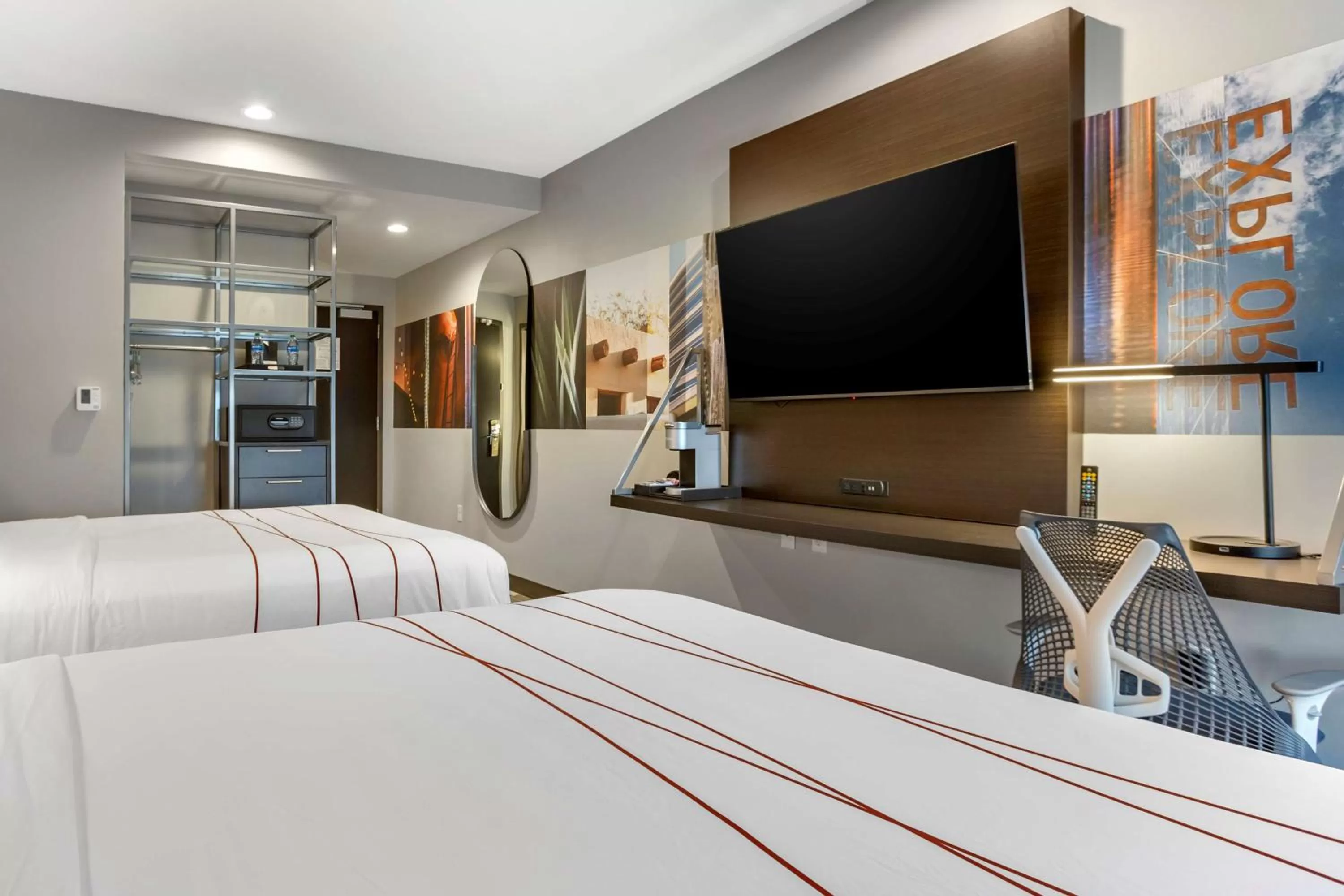 Queen Room with Two Queen Beds in Vīb Hotel by Best Western Phoenix - Tempe