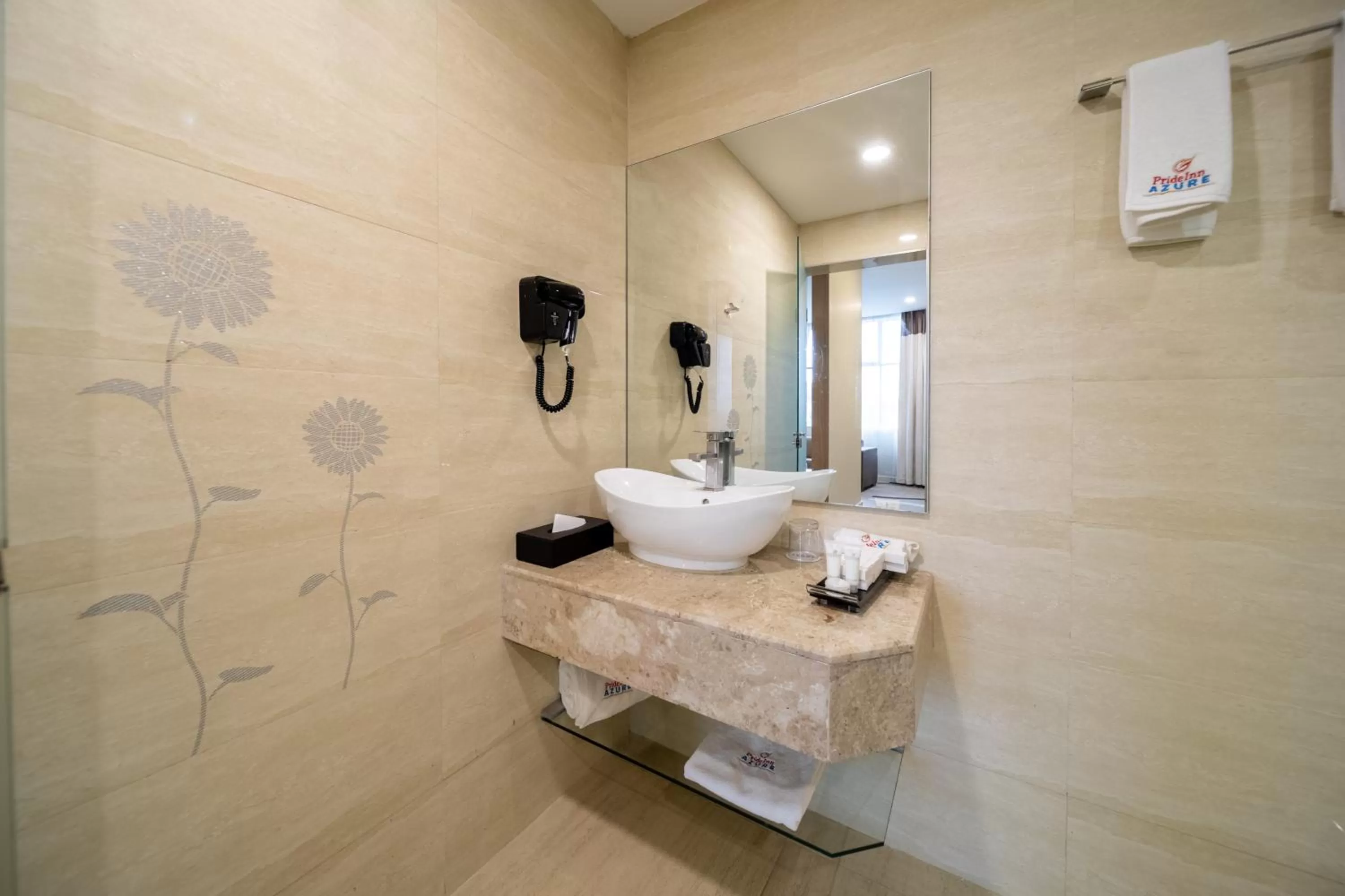 Double Room in PrideInn Azure Hotel Nairobi Westlands