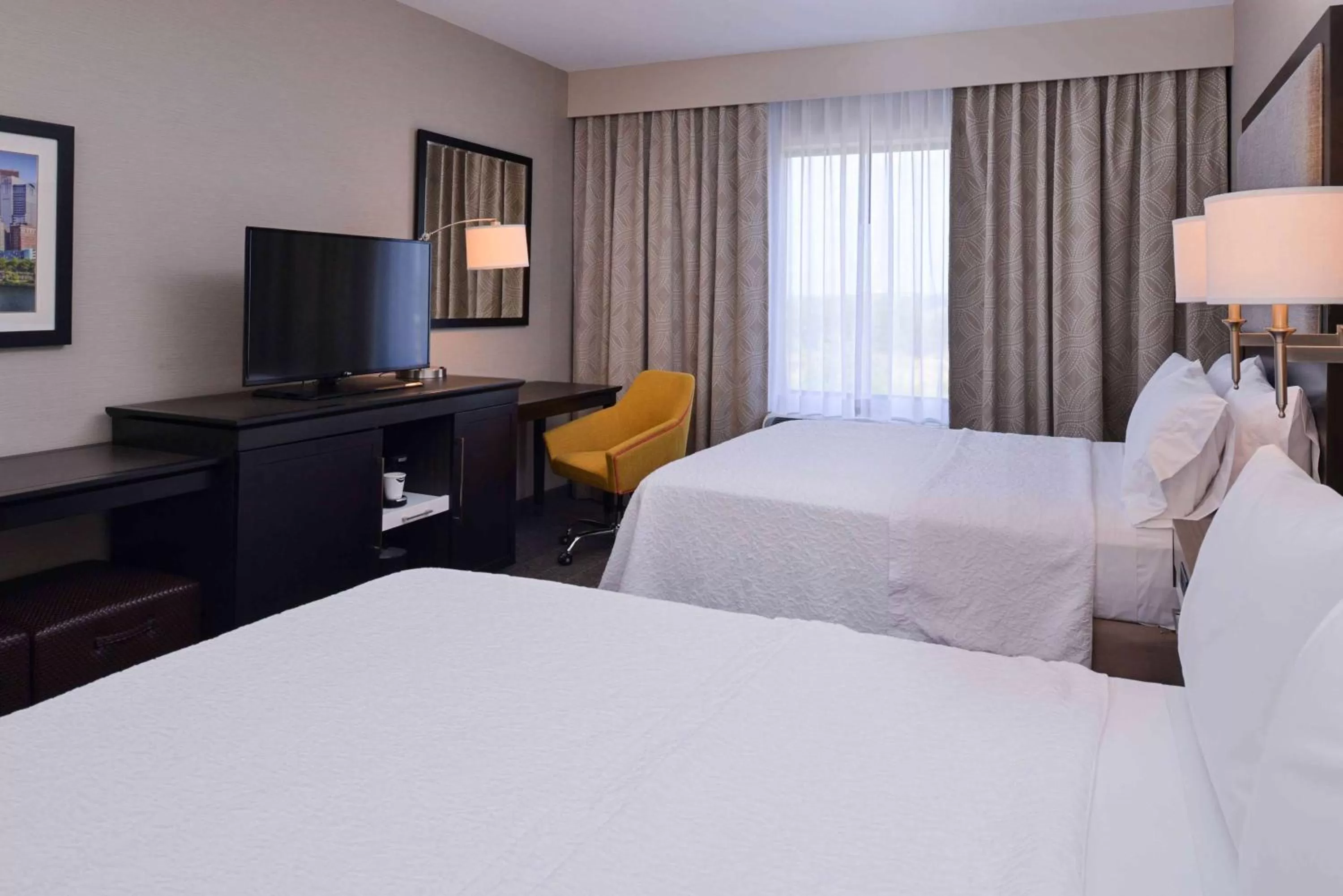 Queen Room with Two Queen Beds - Hearing Access/Non-Smoking in Hampton Inn Pittsburgh - Wexford - Cranberry South