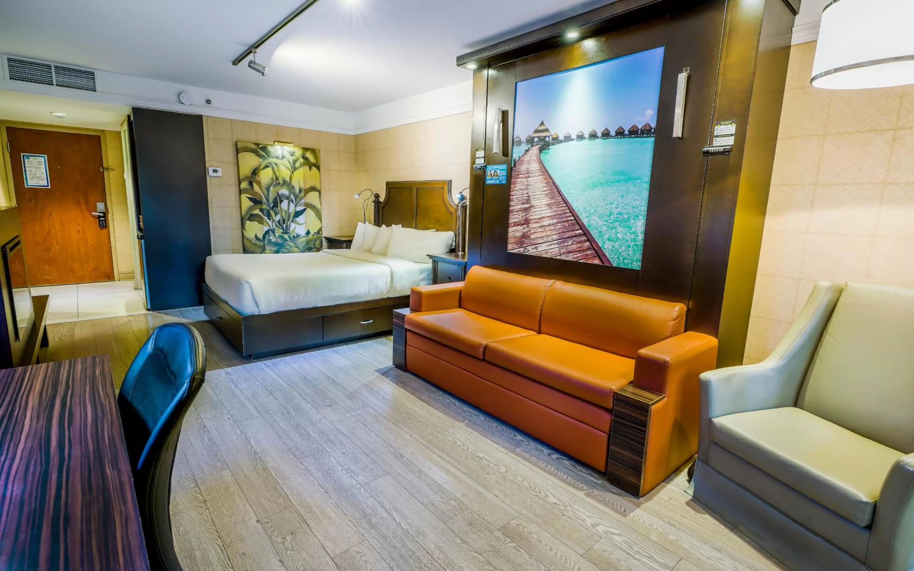 Queen Room with Two Queen Beds - Garden View in L'Hôtel Québec par JARO